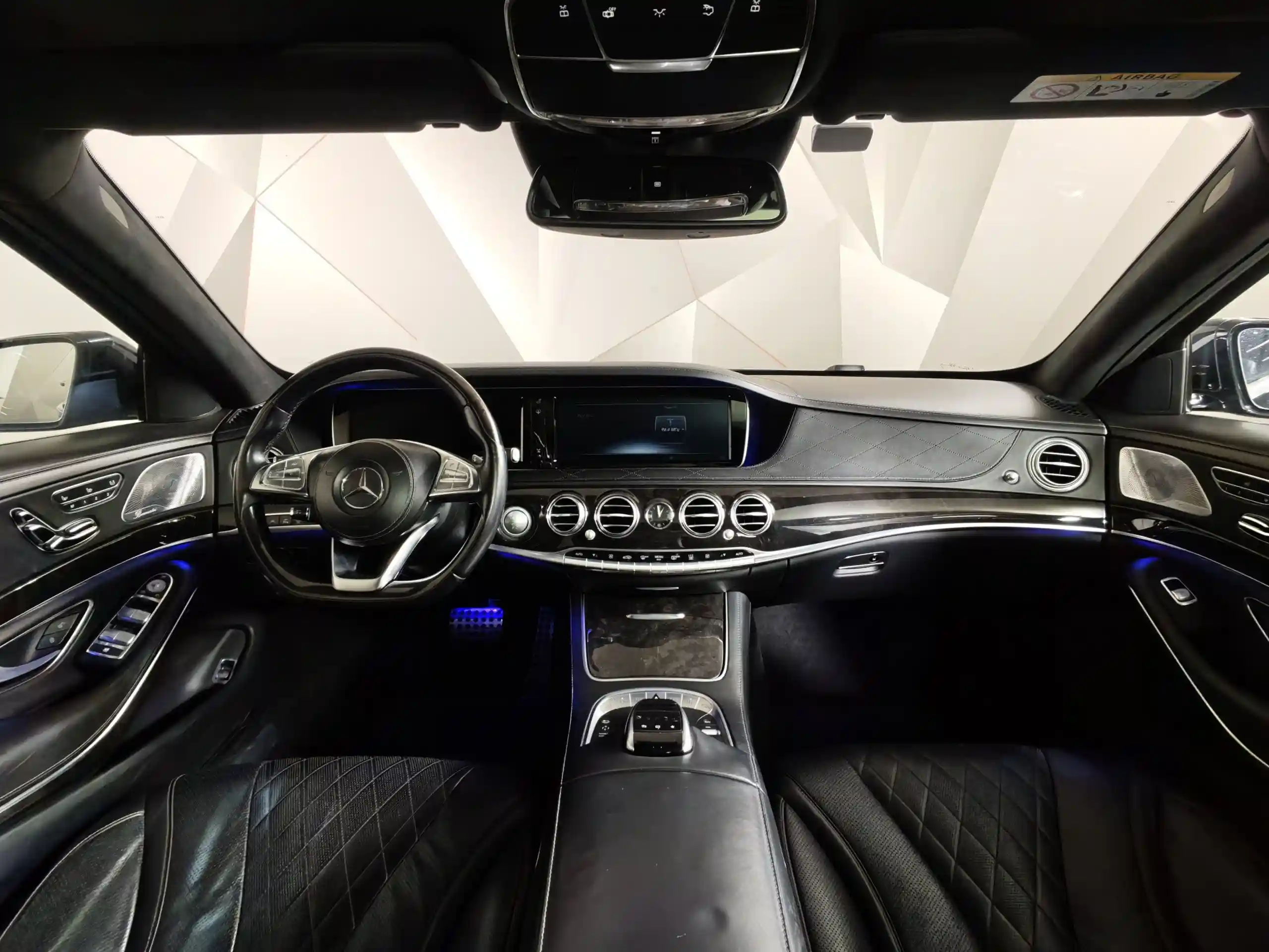 Mercedes-Benz S-Класс 2015