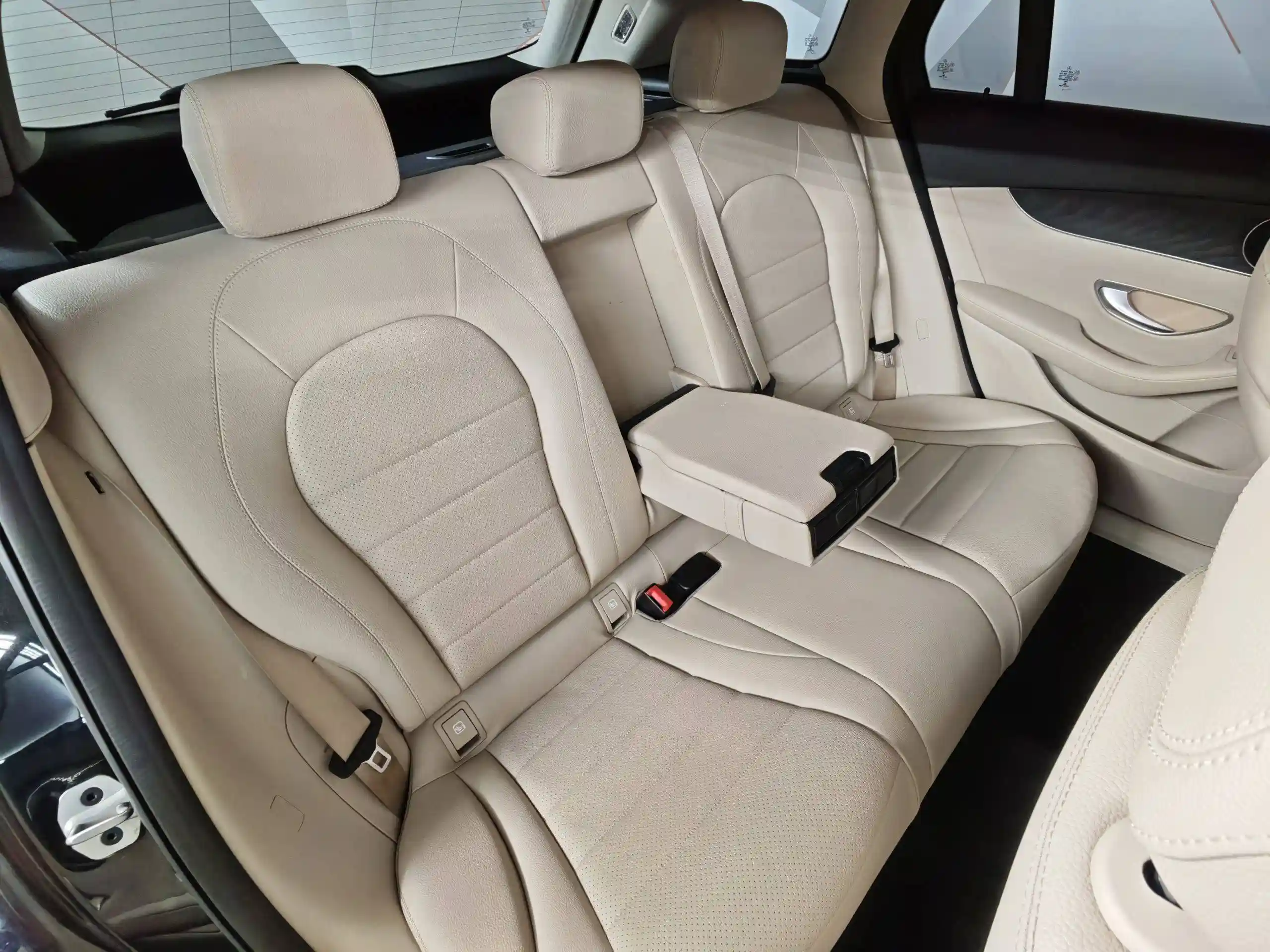 Mercedes-Benz GLC 2021