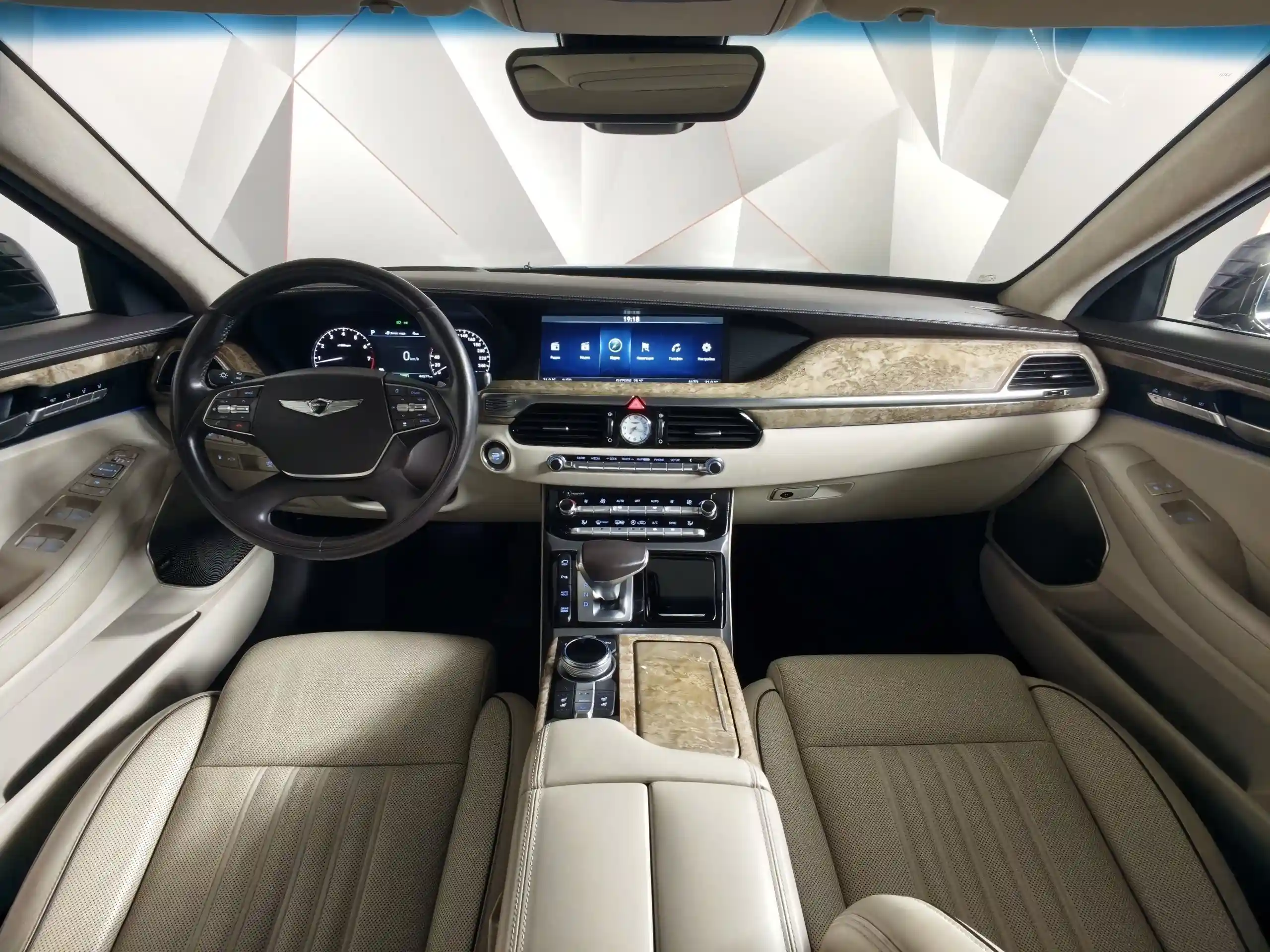 Genesis G90 2018
