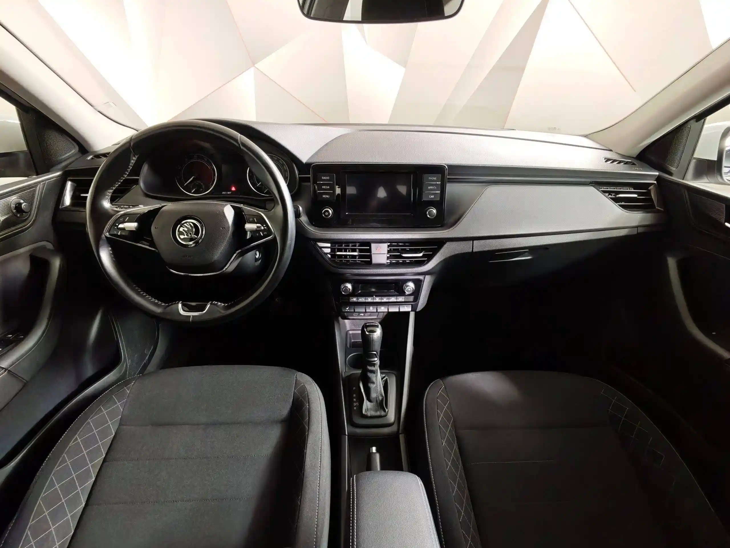 Skoda Rapid 2021