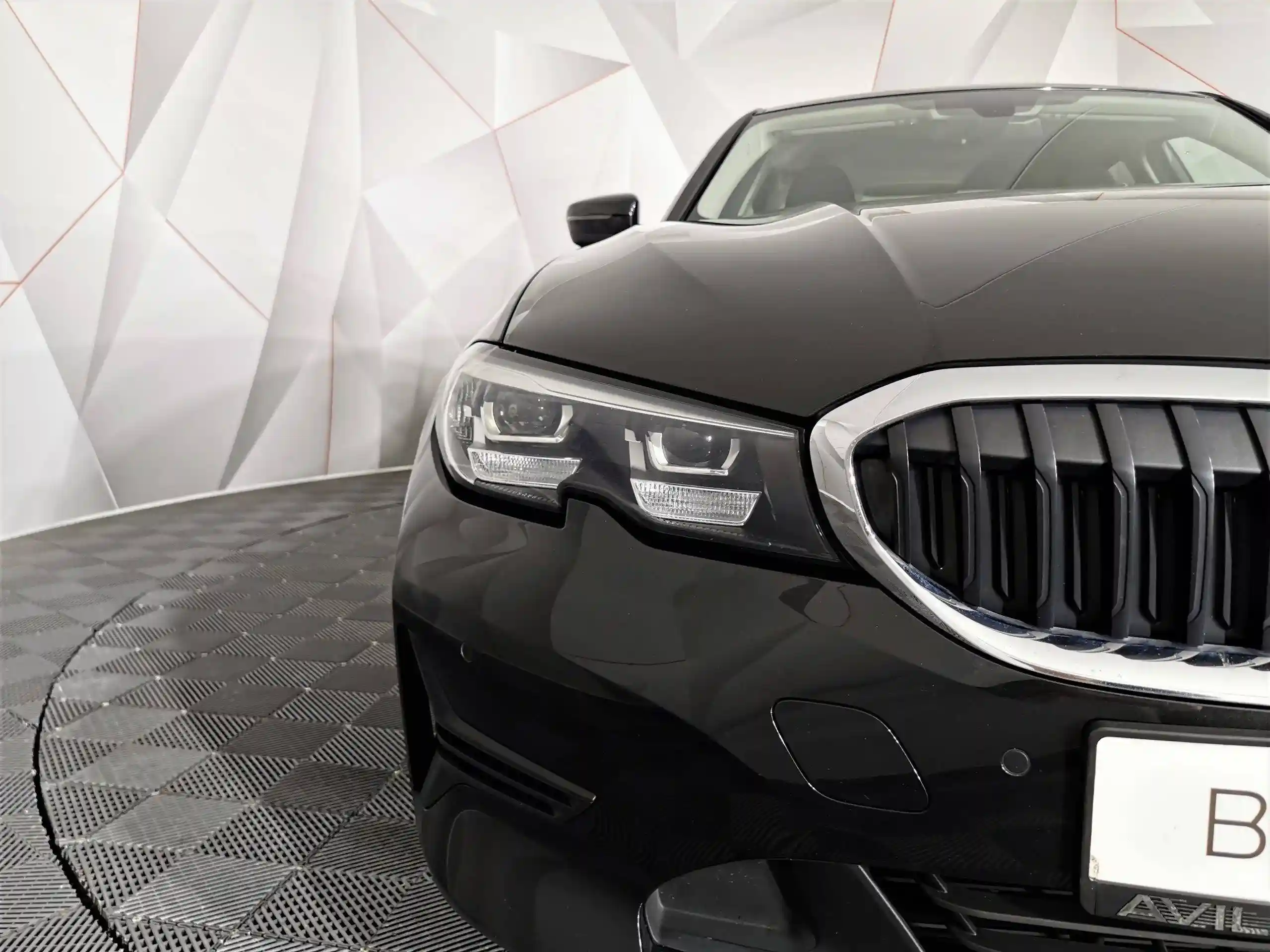 BMW 3 серия 2019