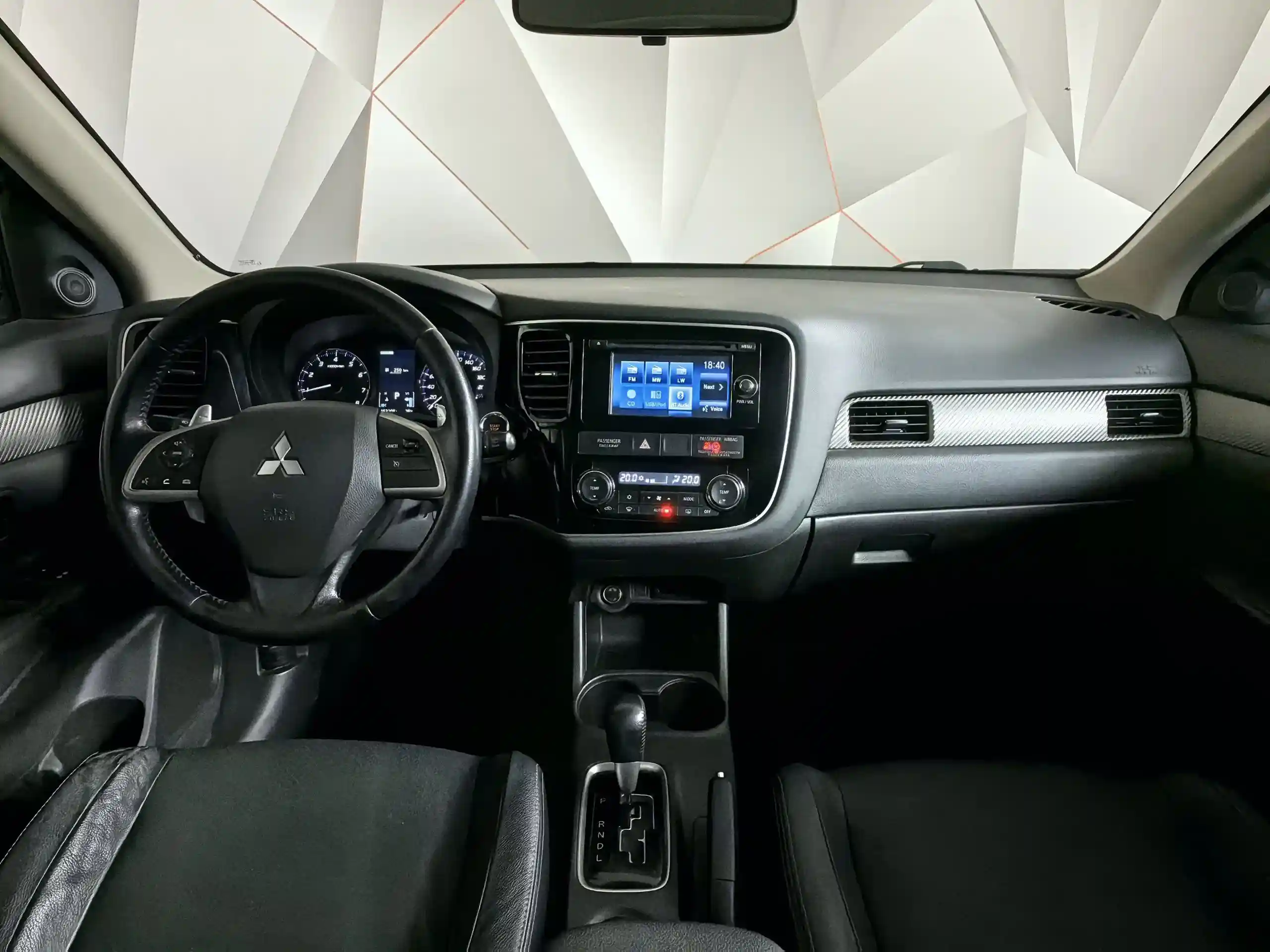 Mitsubishi Outlander 2014