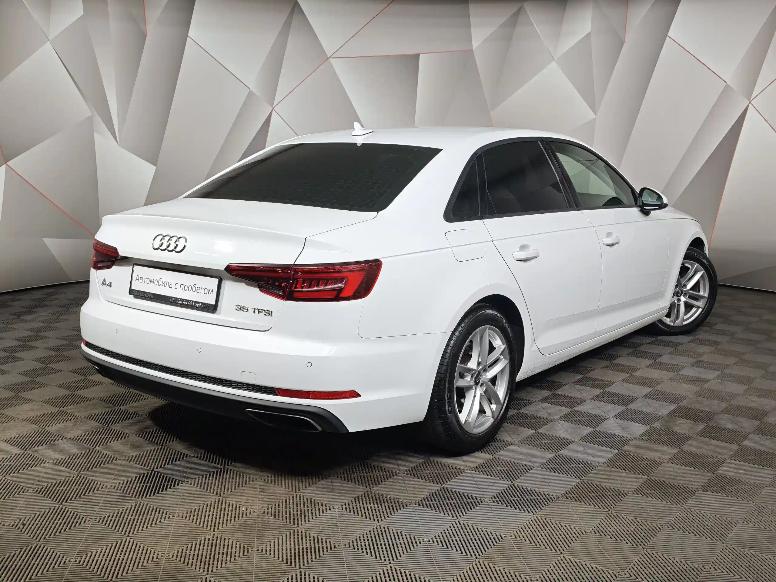 Audi A4 2018
