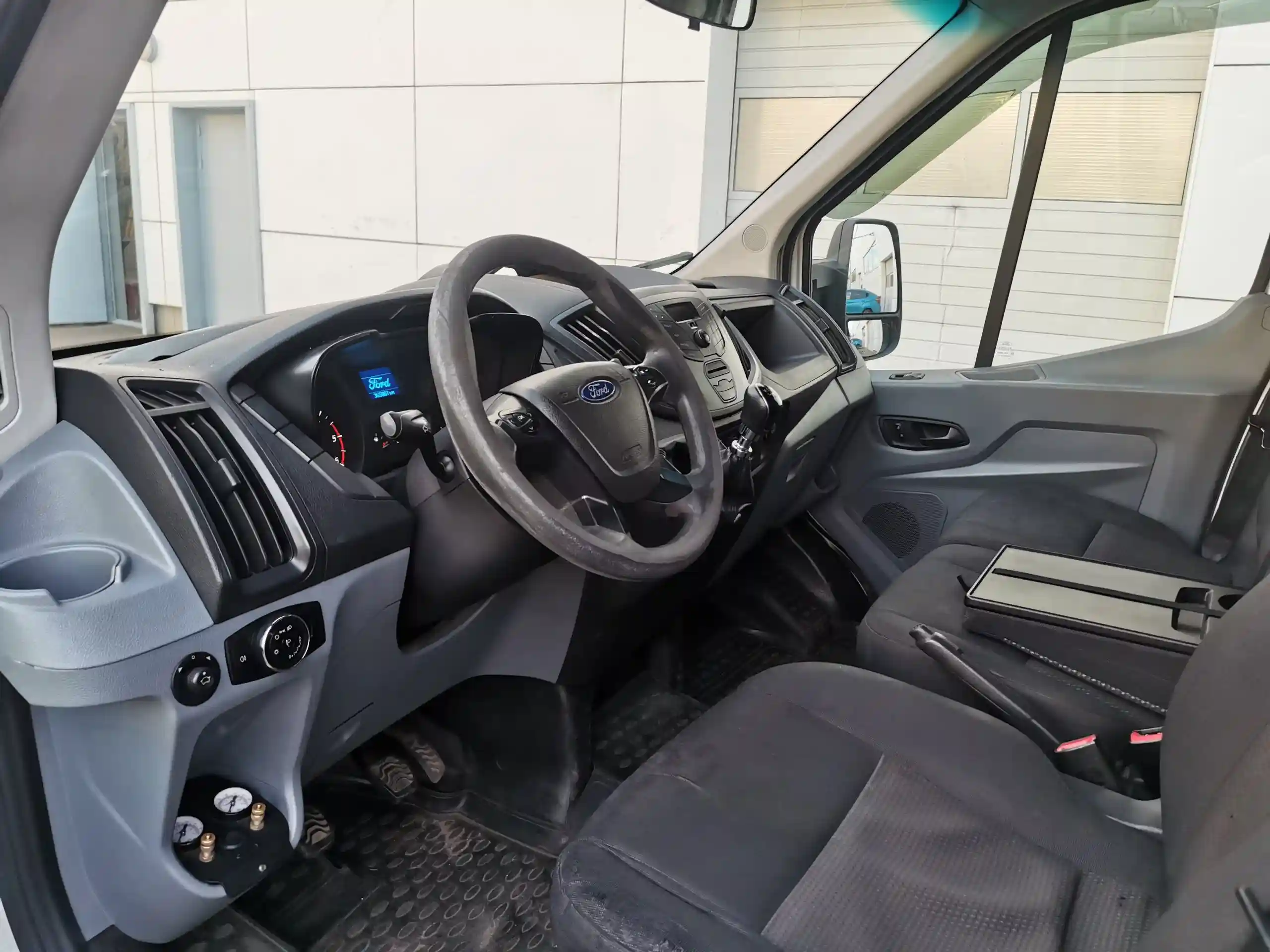 Ford Transit 2017