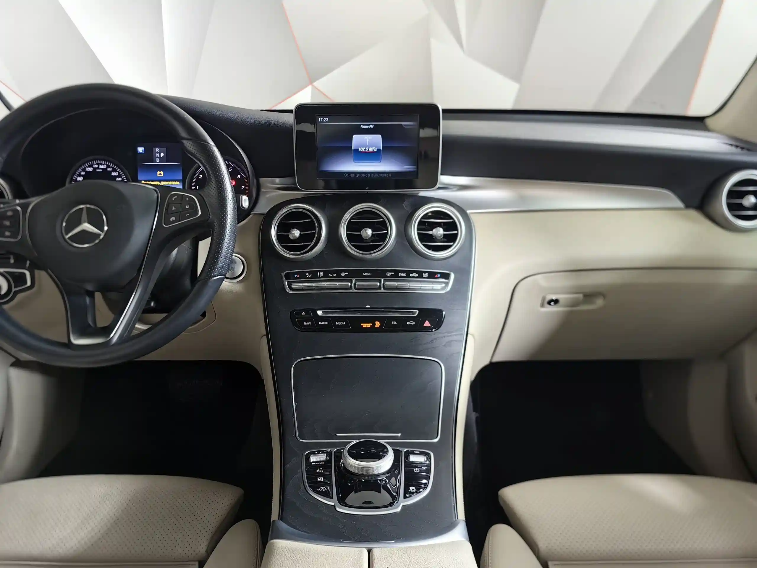 Mercedes-Benz GLC 2019