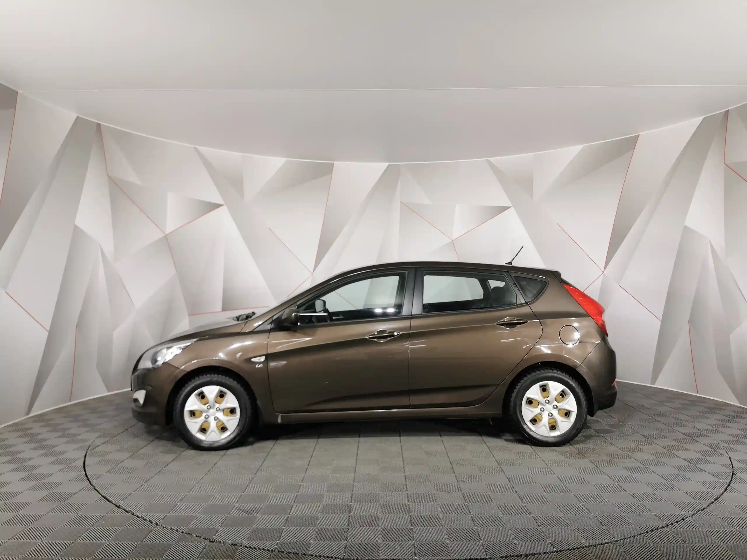 Hyundai Solaris 2014