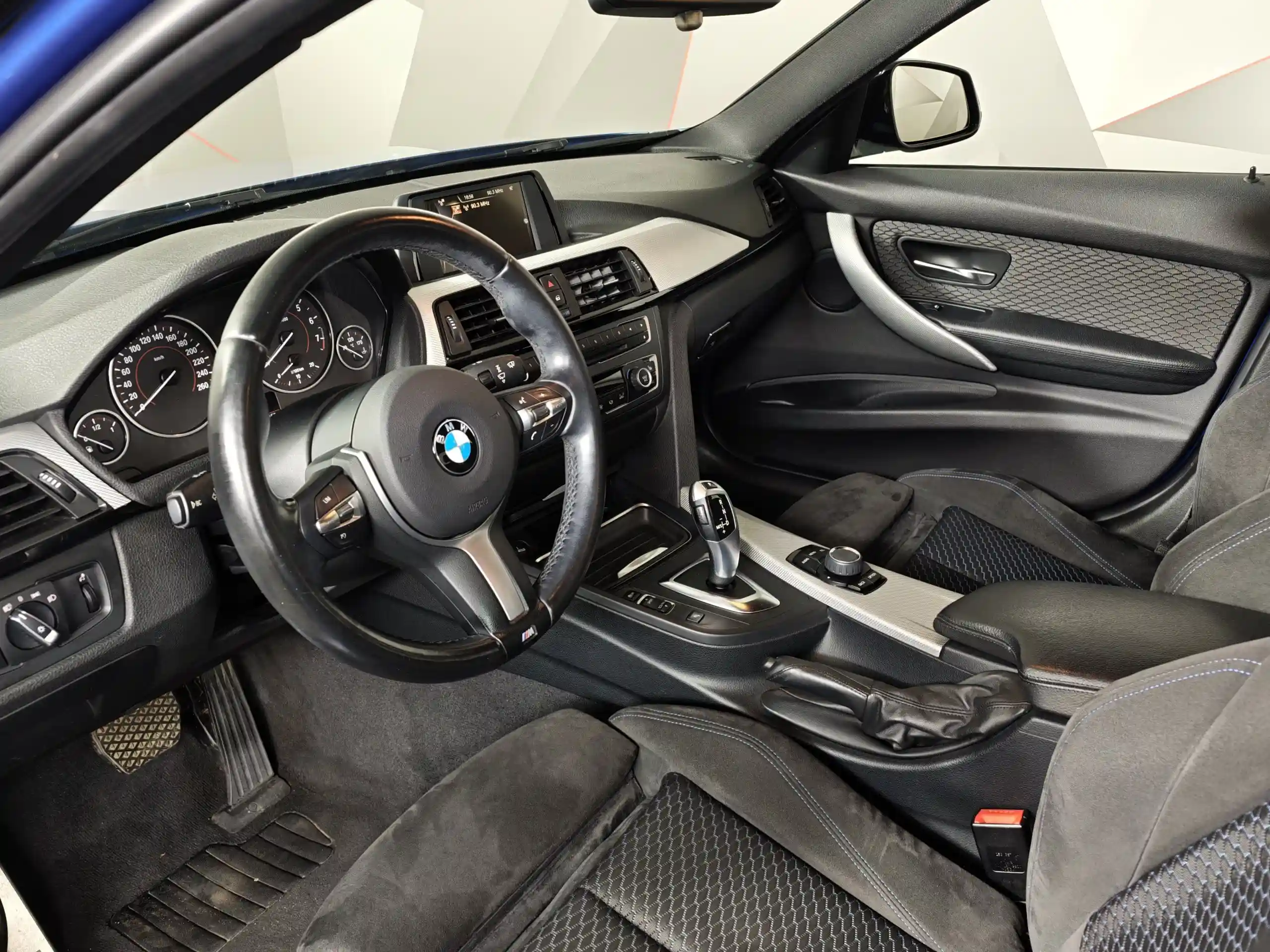 BMW 3 серия 2015