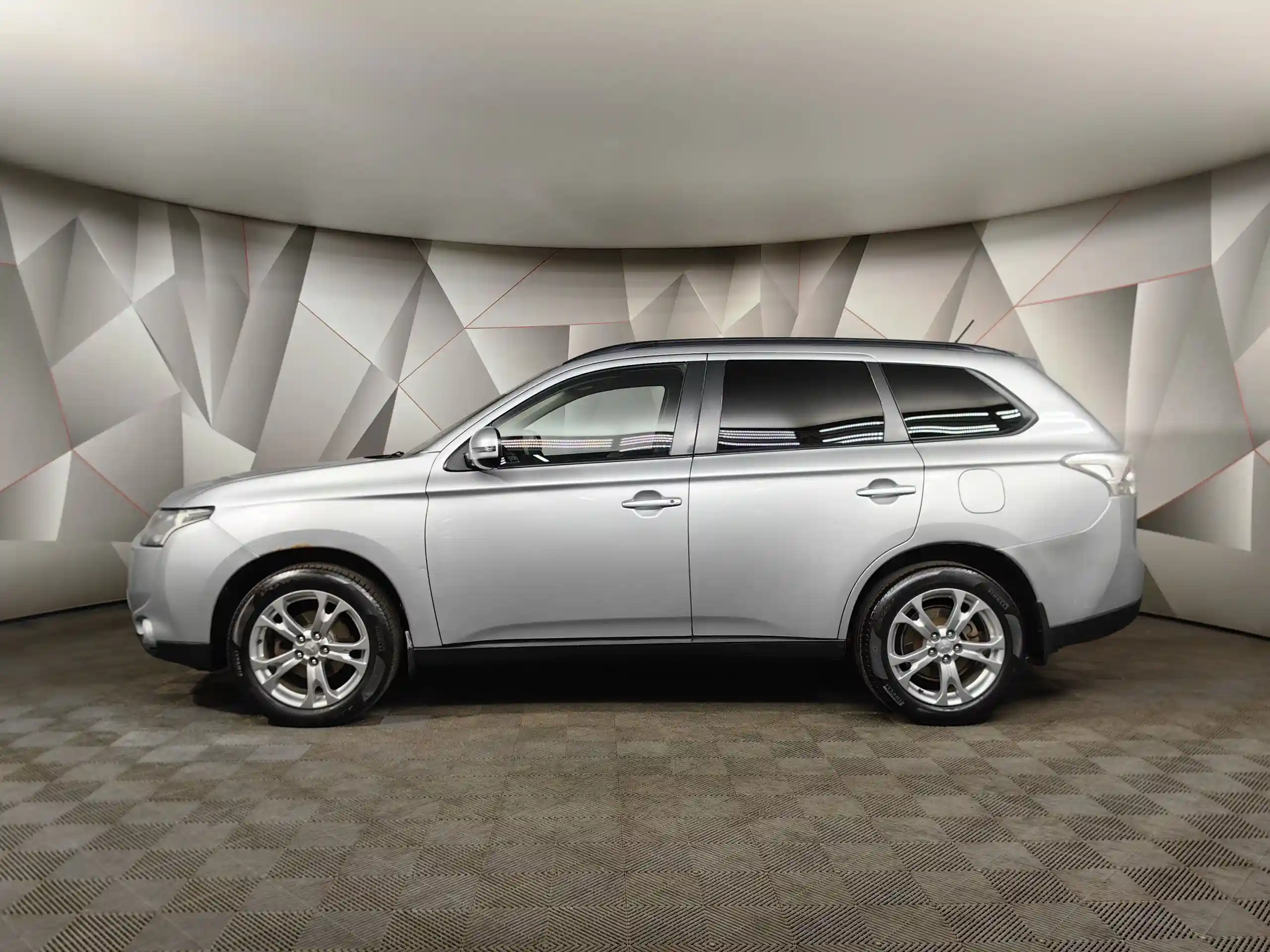 Mitsubishi Outlander 2013