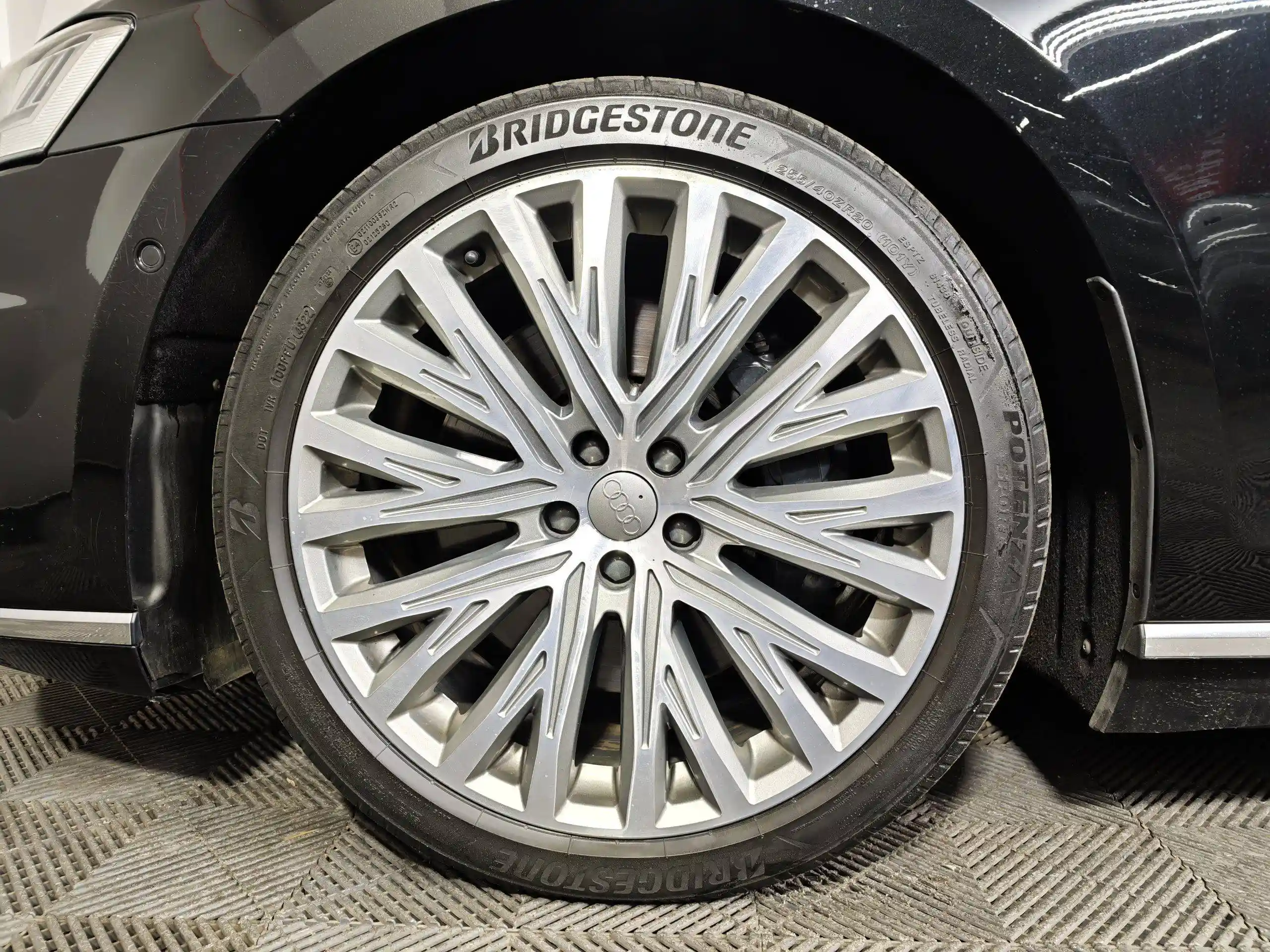 Audi A8 2019
