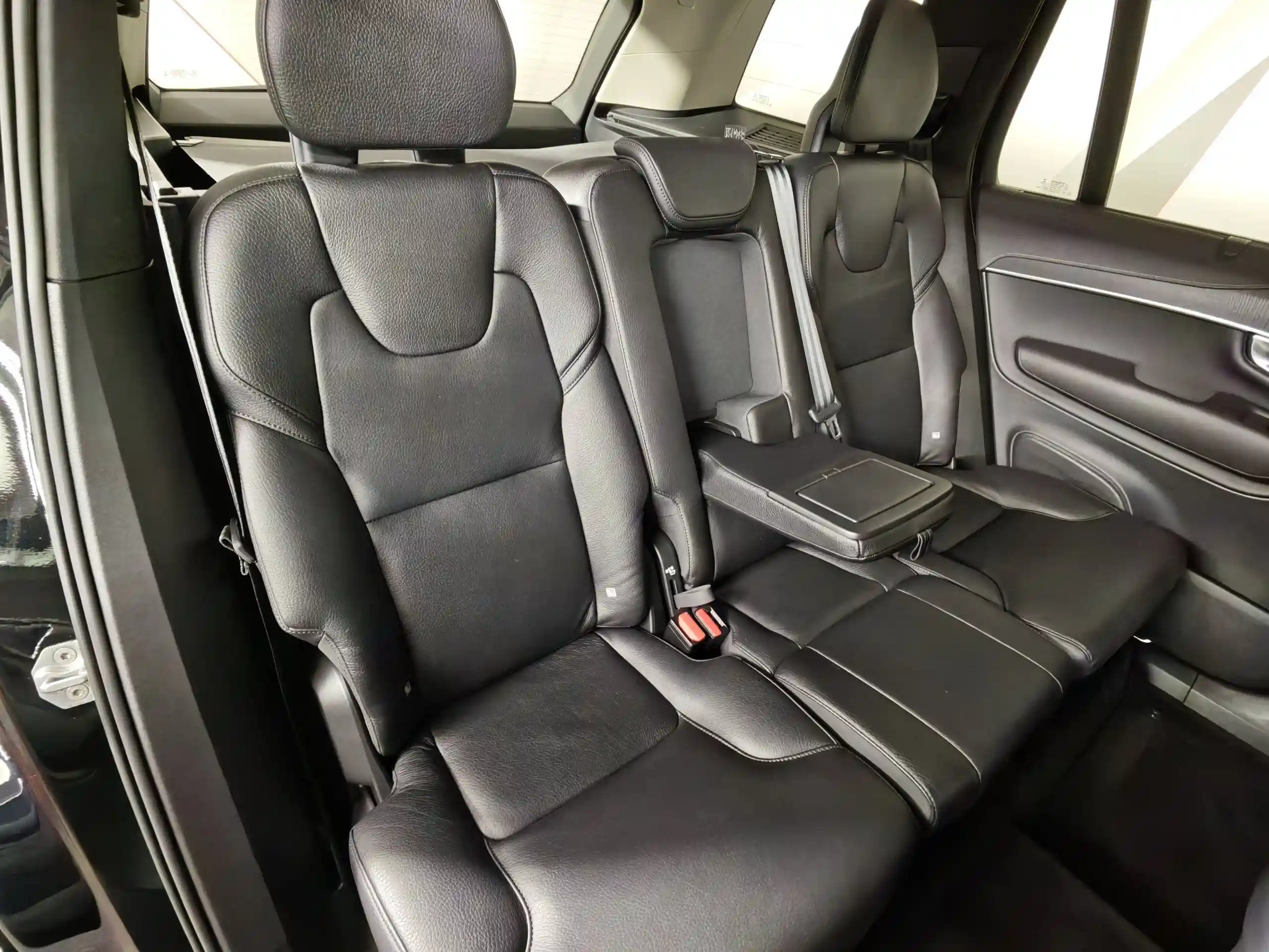 Volvo XC90 2019