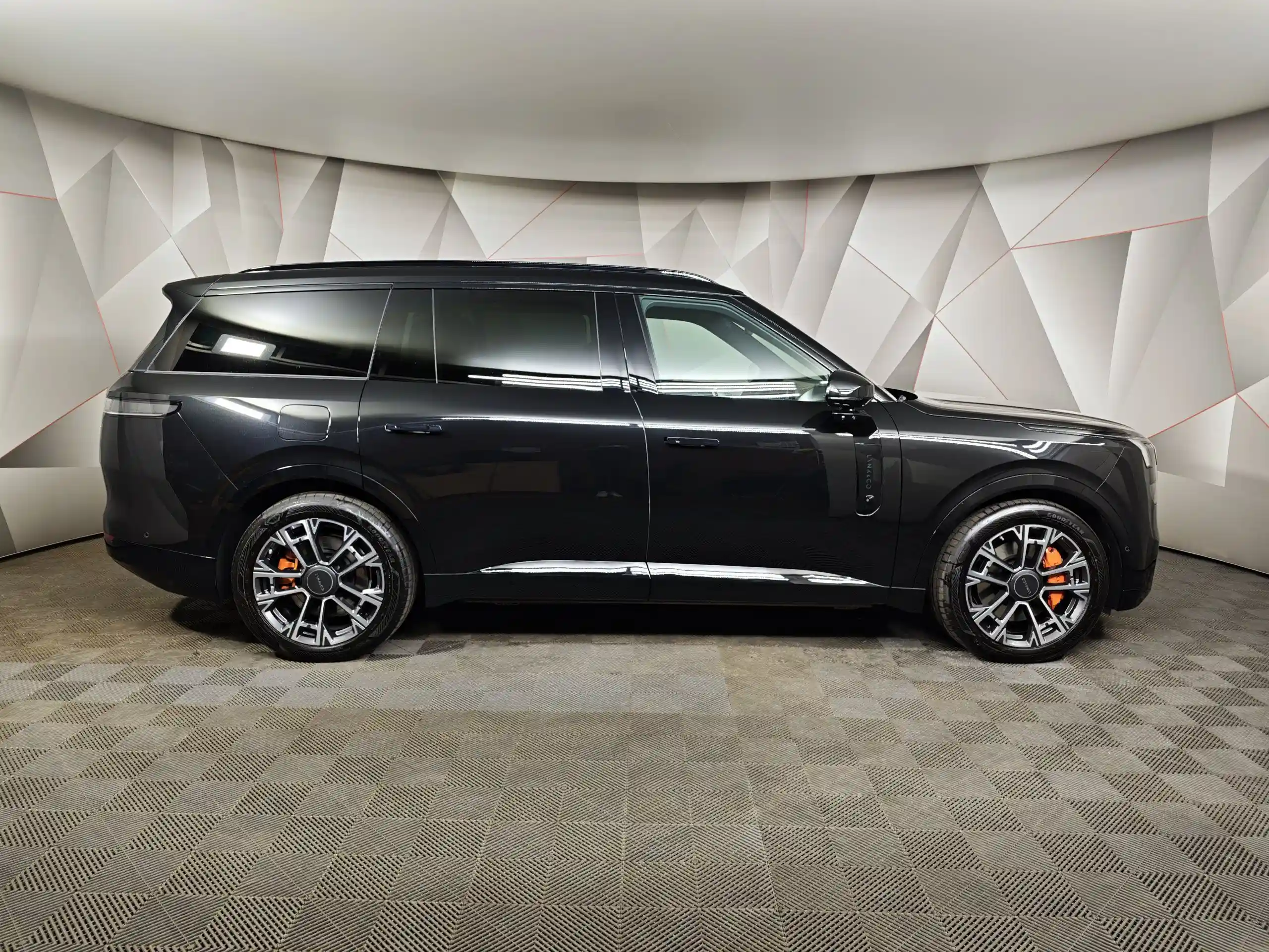 Lynk & Co 900 2026