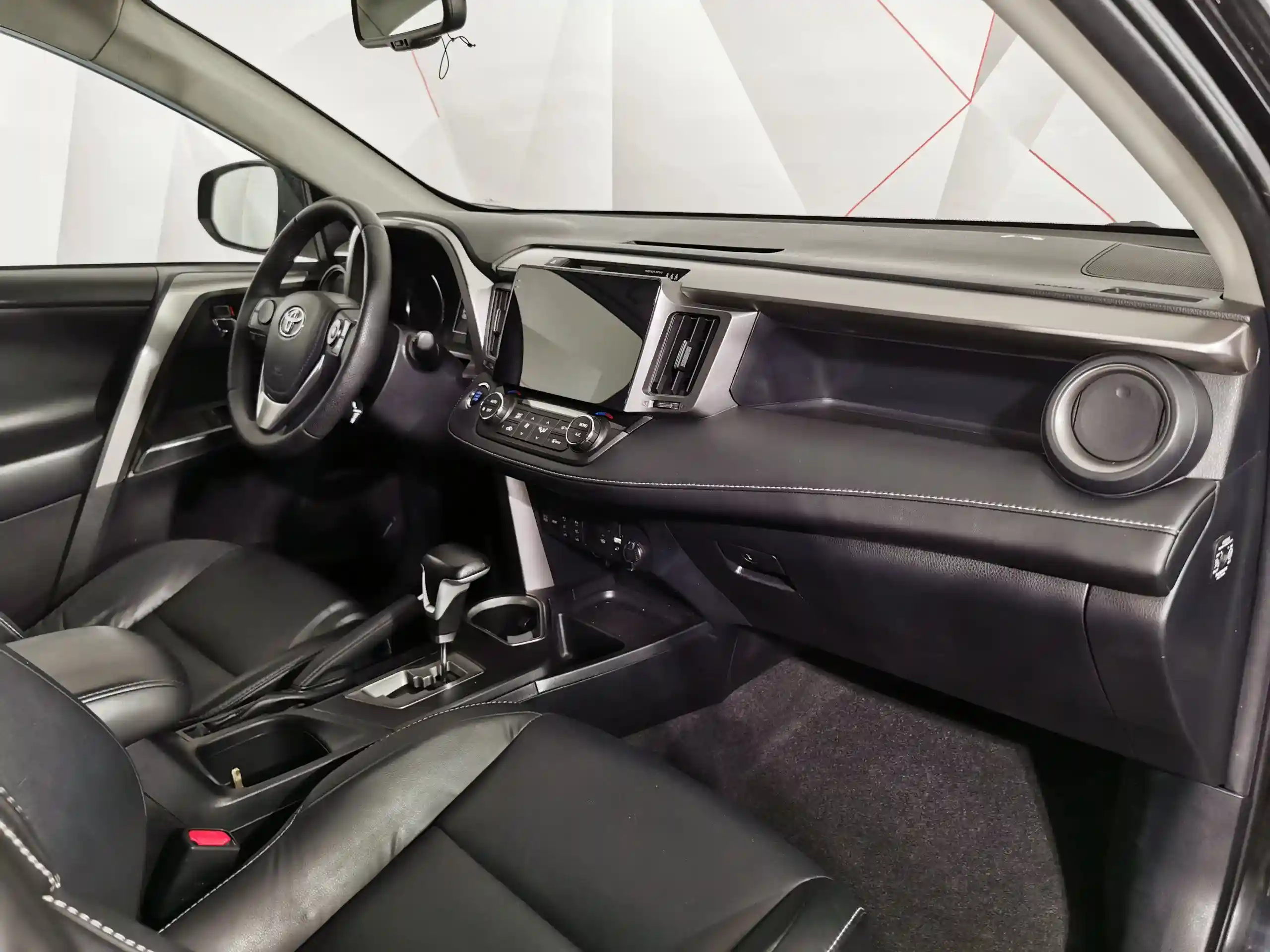 Toyota RAV4 2016
