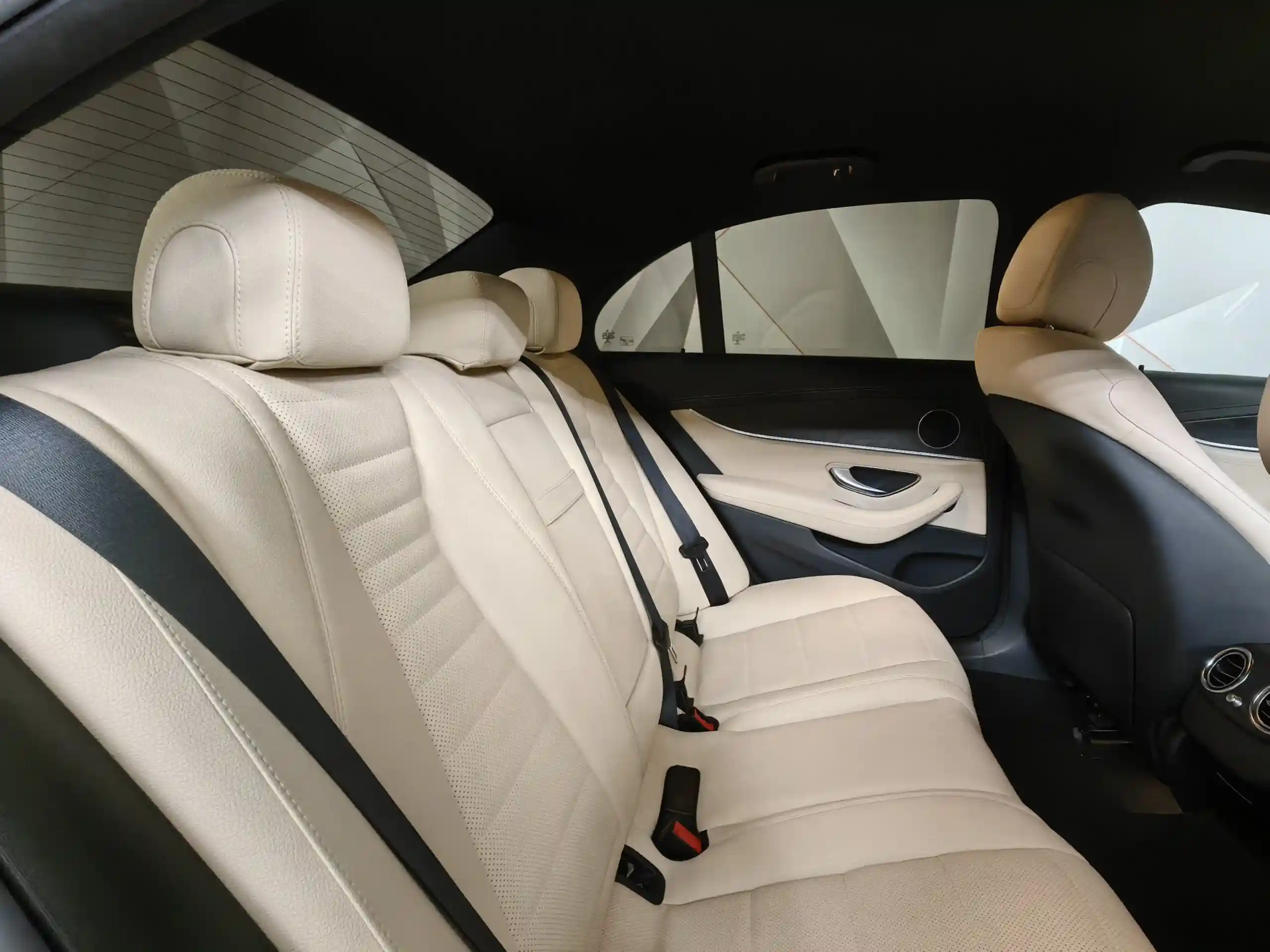 Mercedes-Benz E-Класс 2020