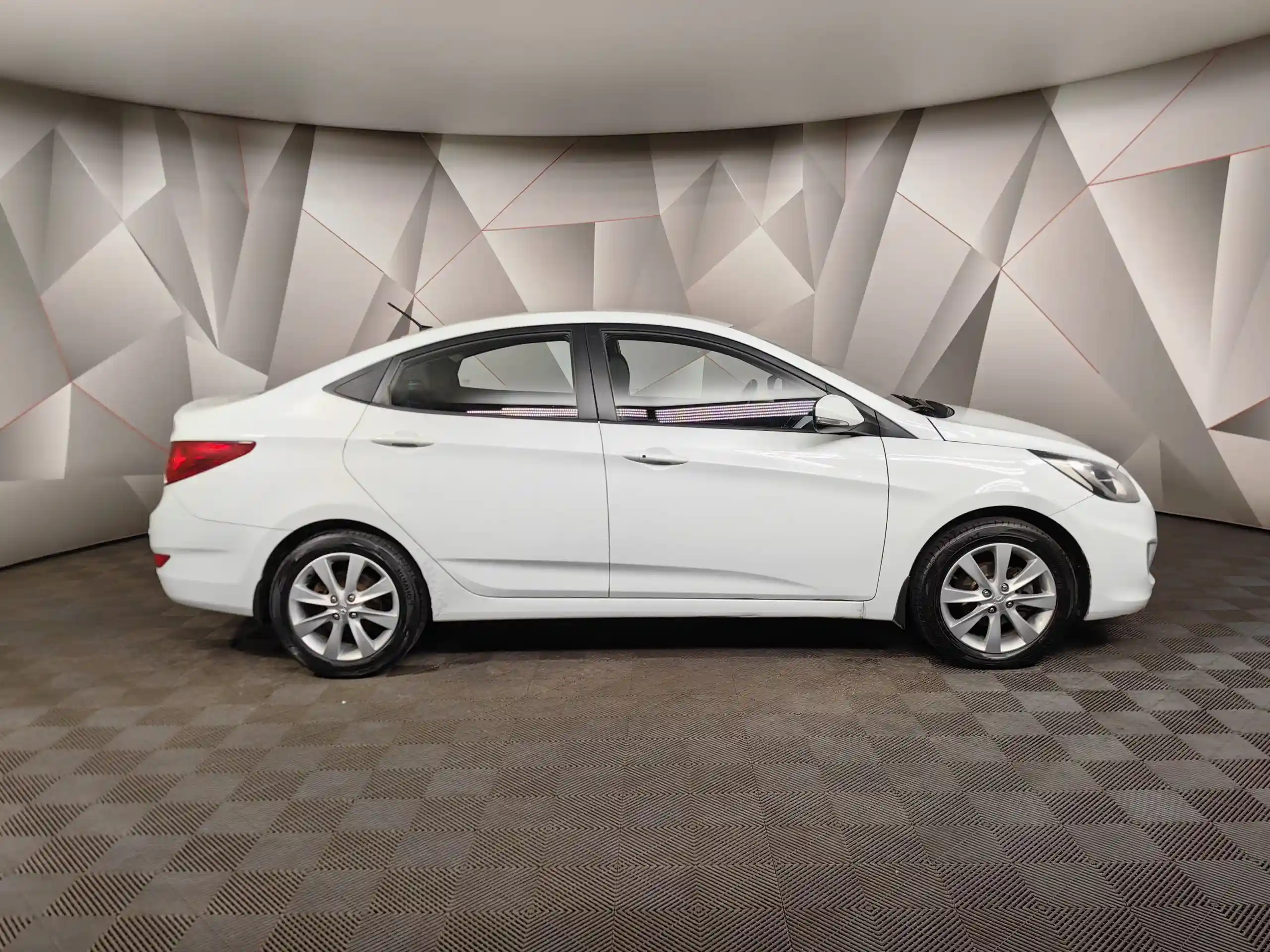 Hyundai Solaris 2011