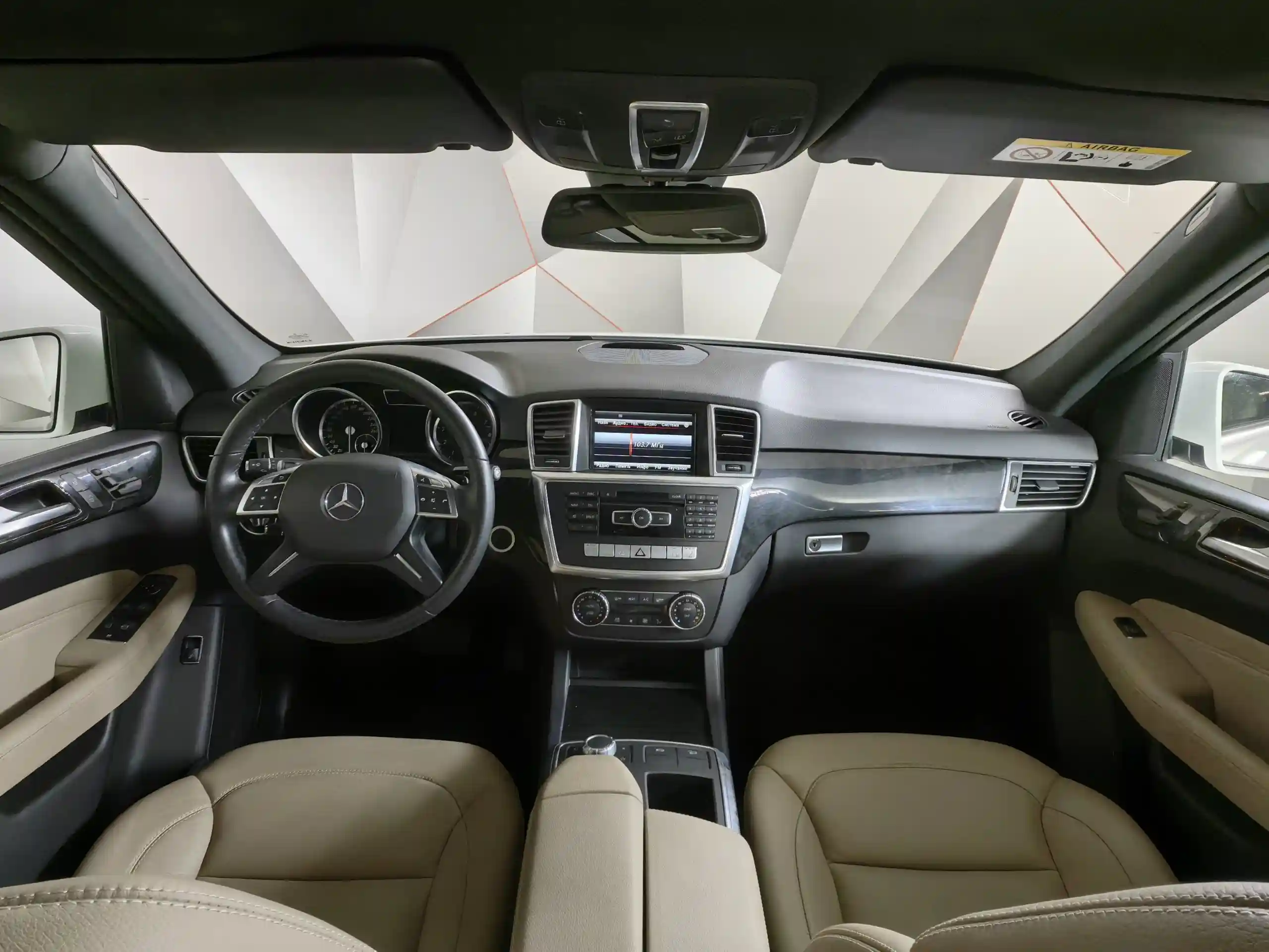 Mercedes-Benz M-Класс 2014