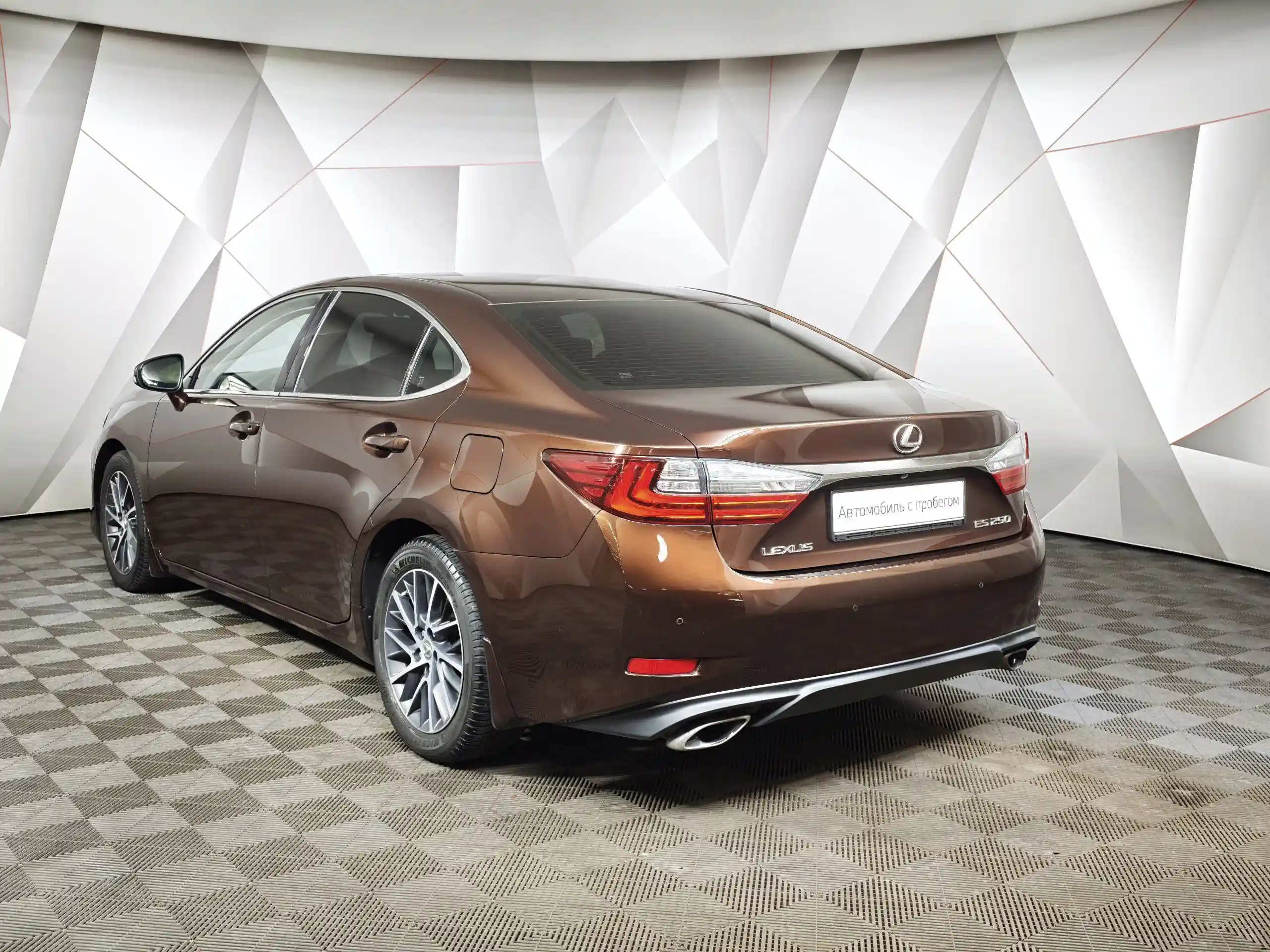 Lexus ES 2016