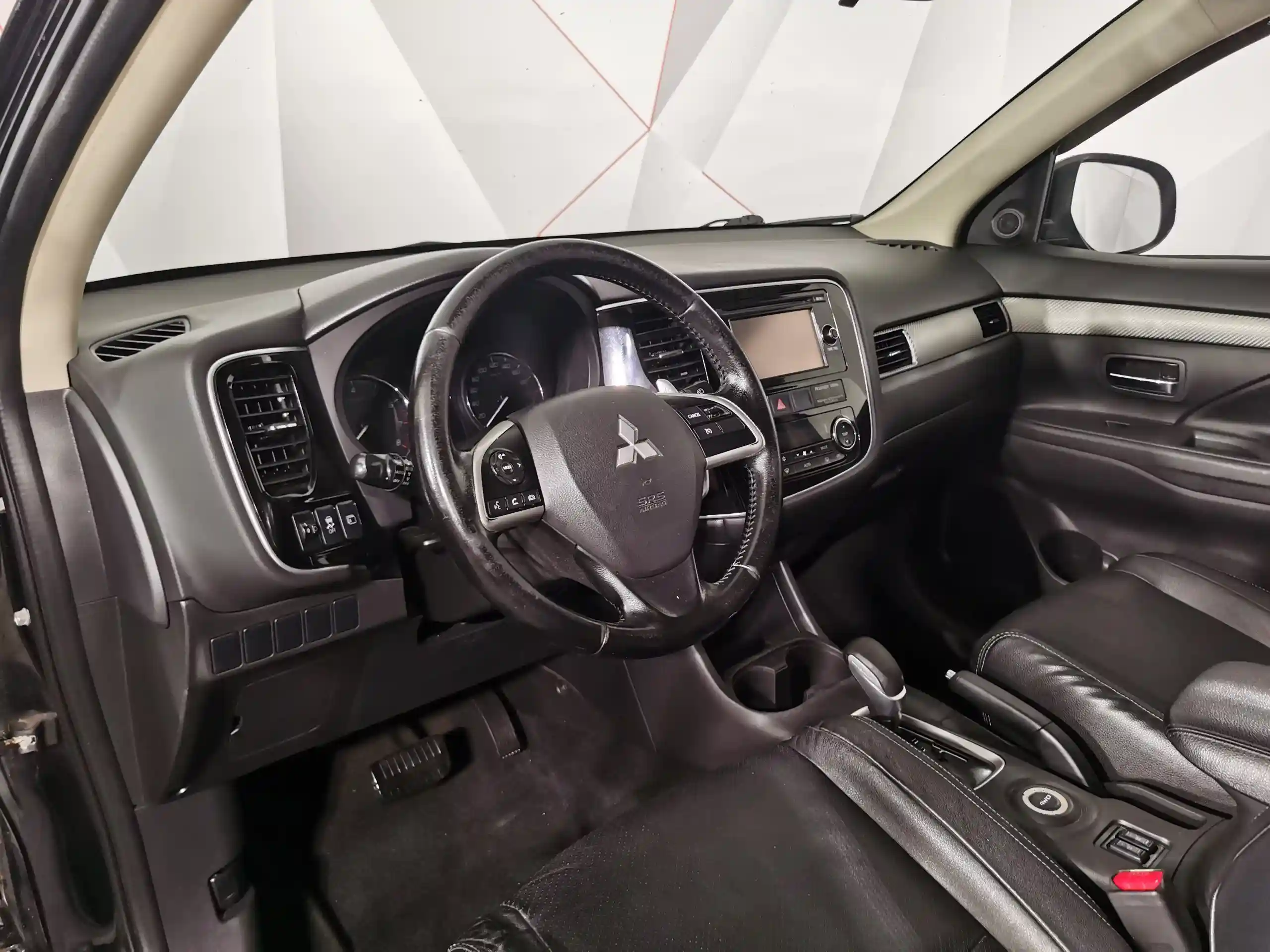 Mitsubishi Outlander 2014