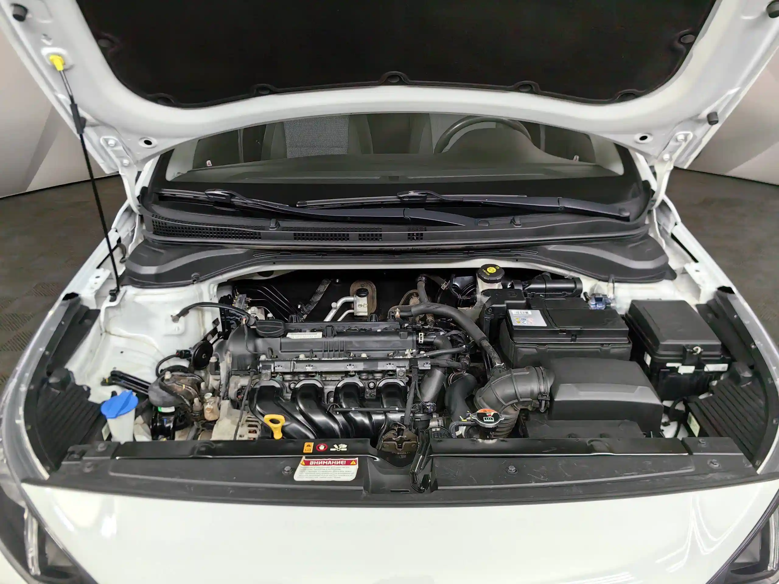 Hyundai Solaris 2021