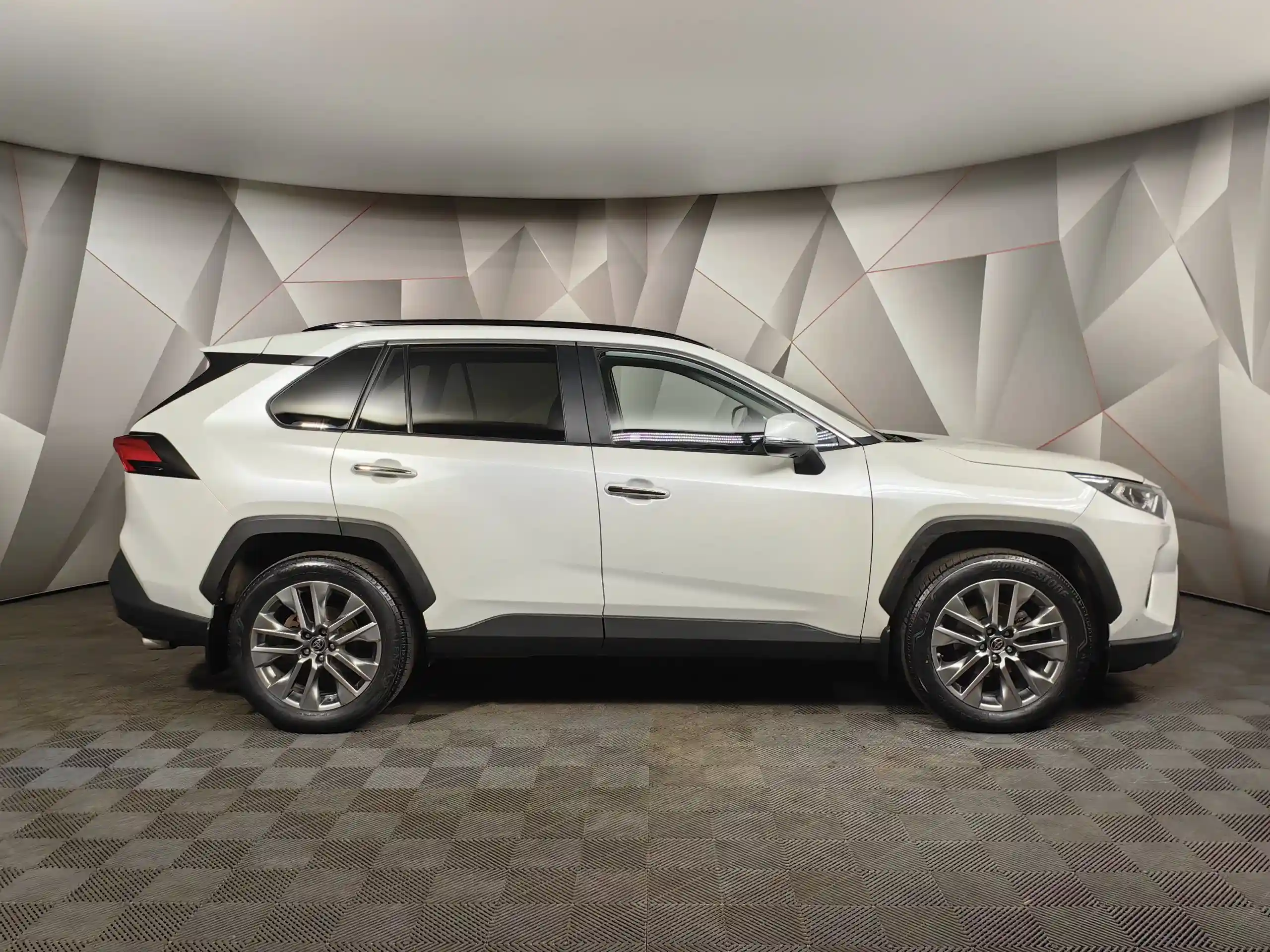 Toyota RAV4 2019