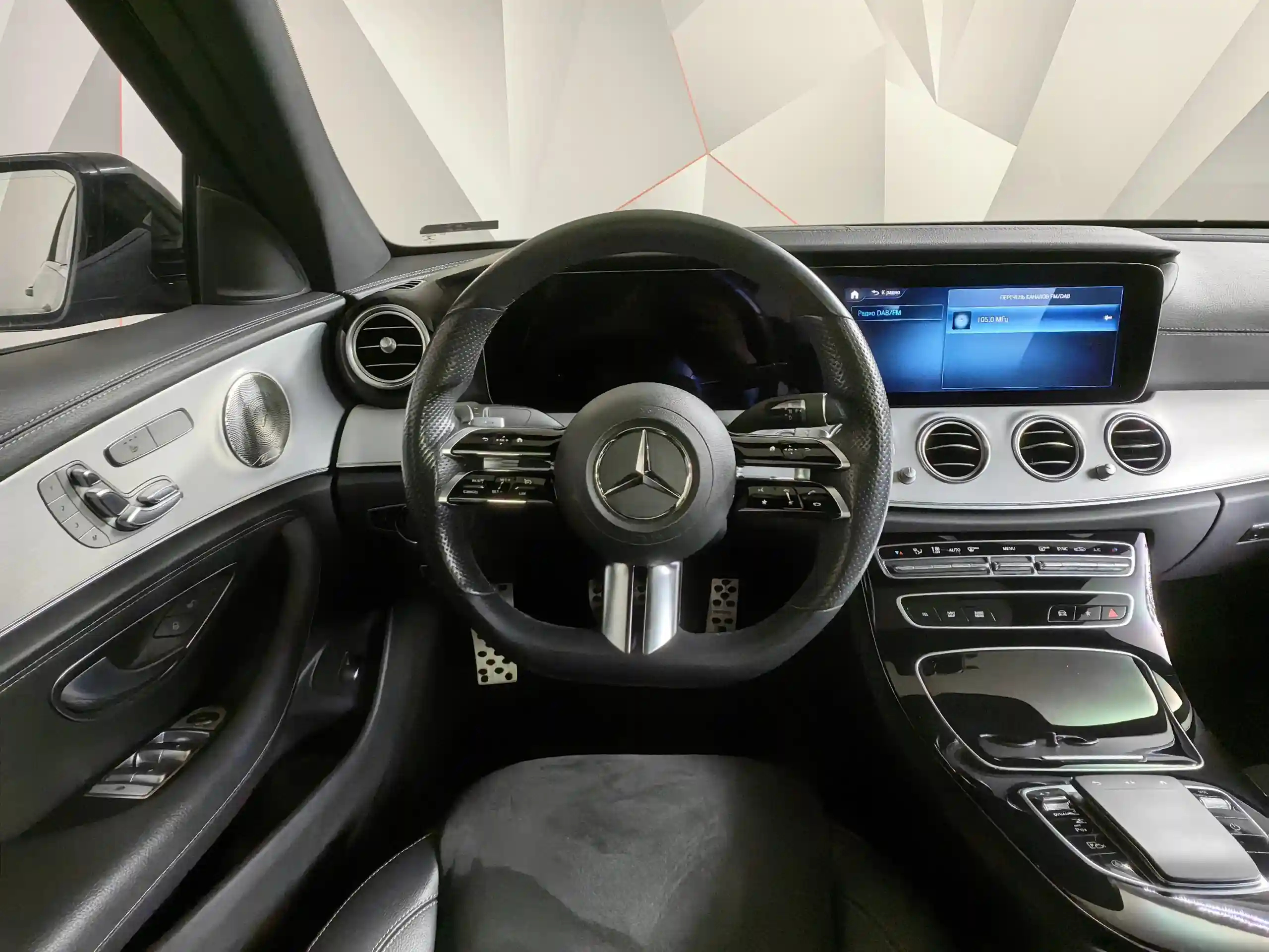 Mercedes-Benz E-Класс 2022