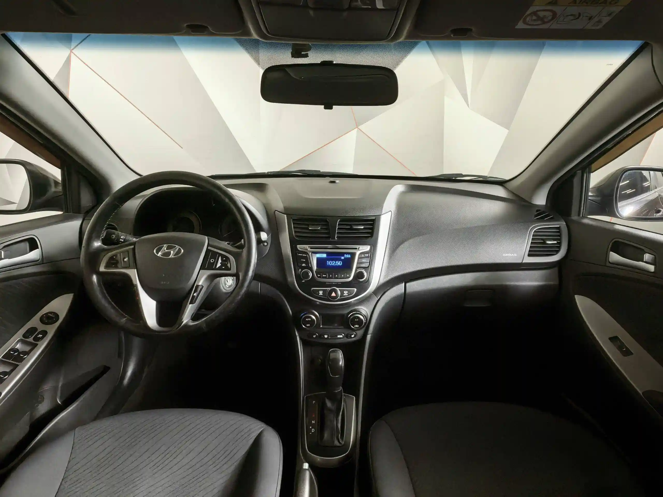 Hyundai Solaris 2014
