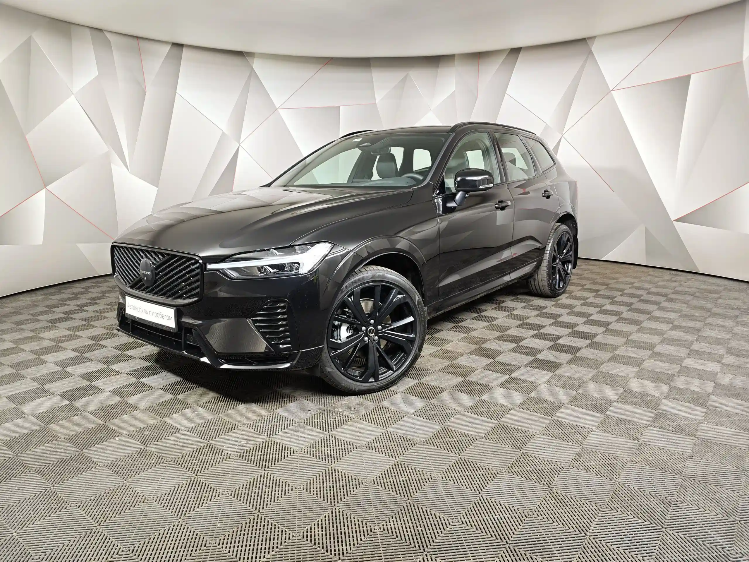 Volvo XC60 2025