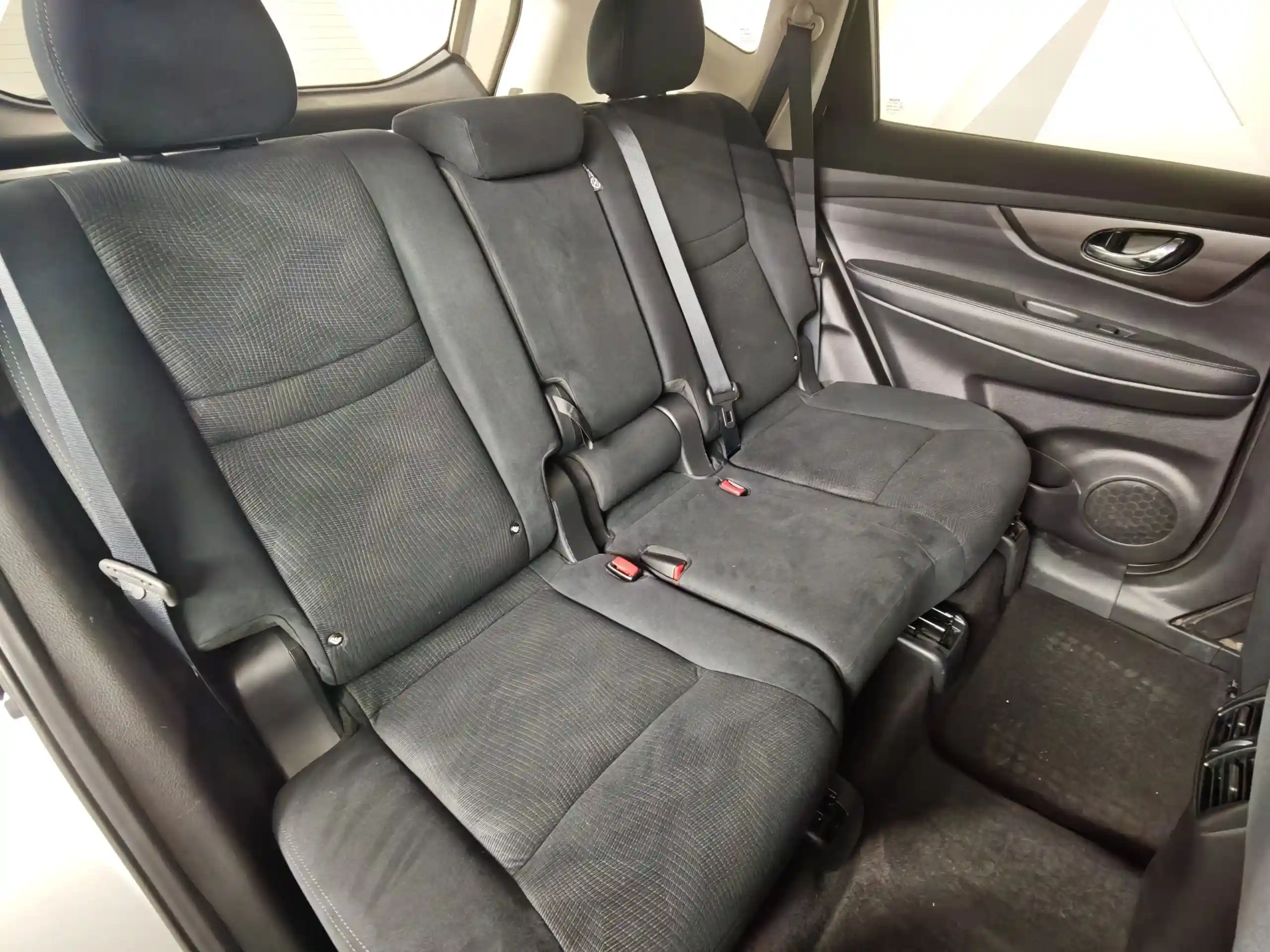 Nissan X-Trail 2015
