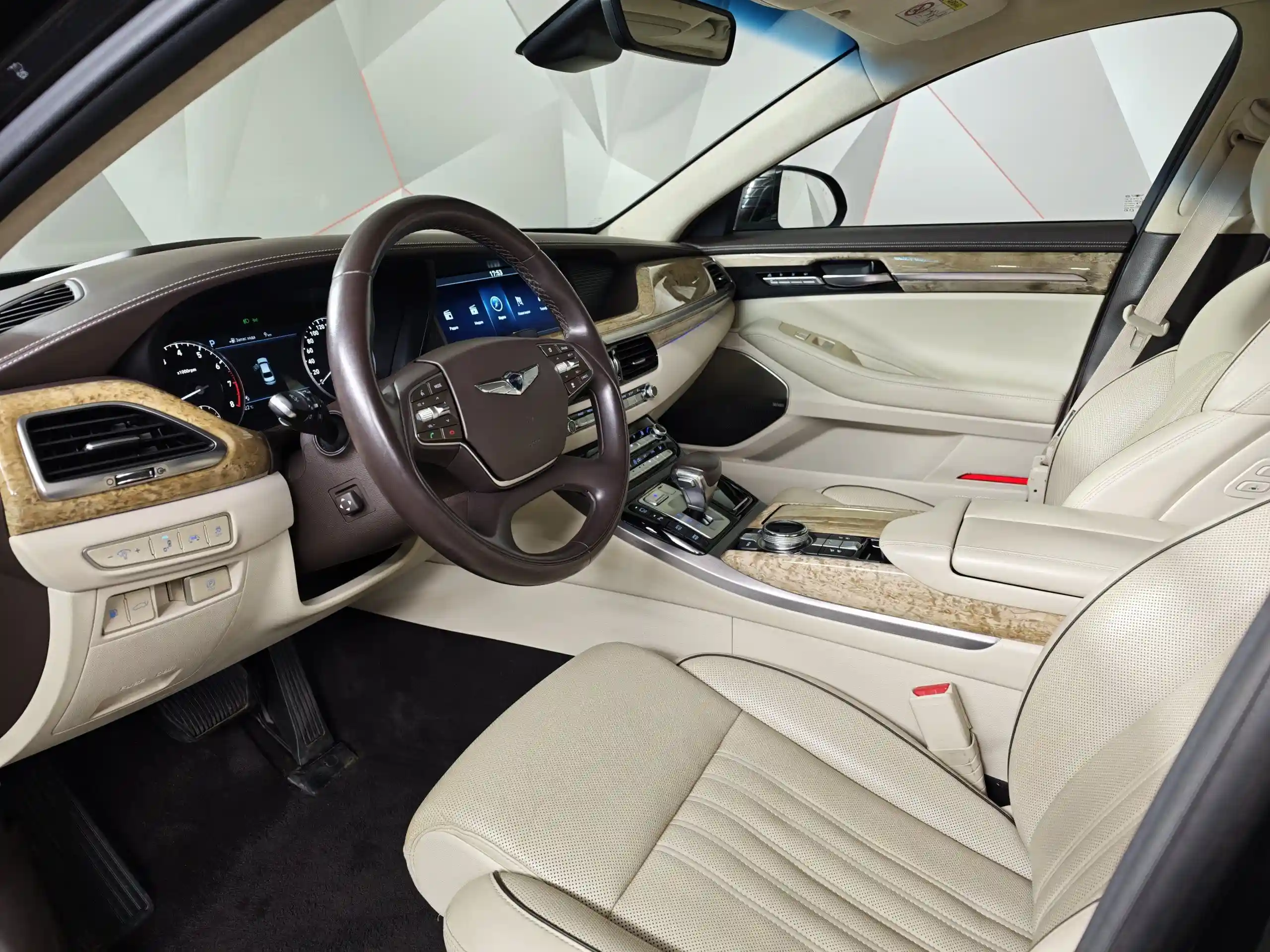 Genesis G90 2018