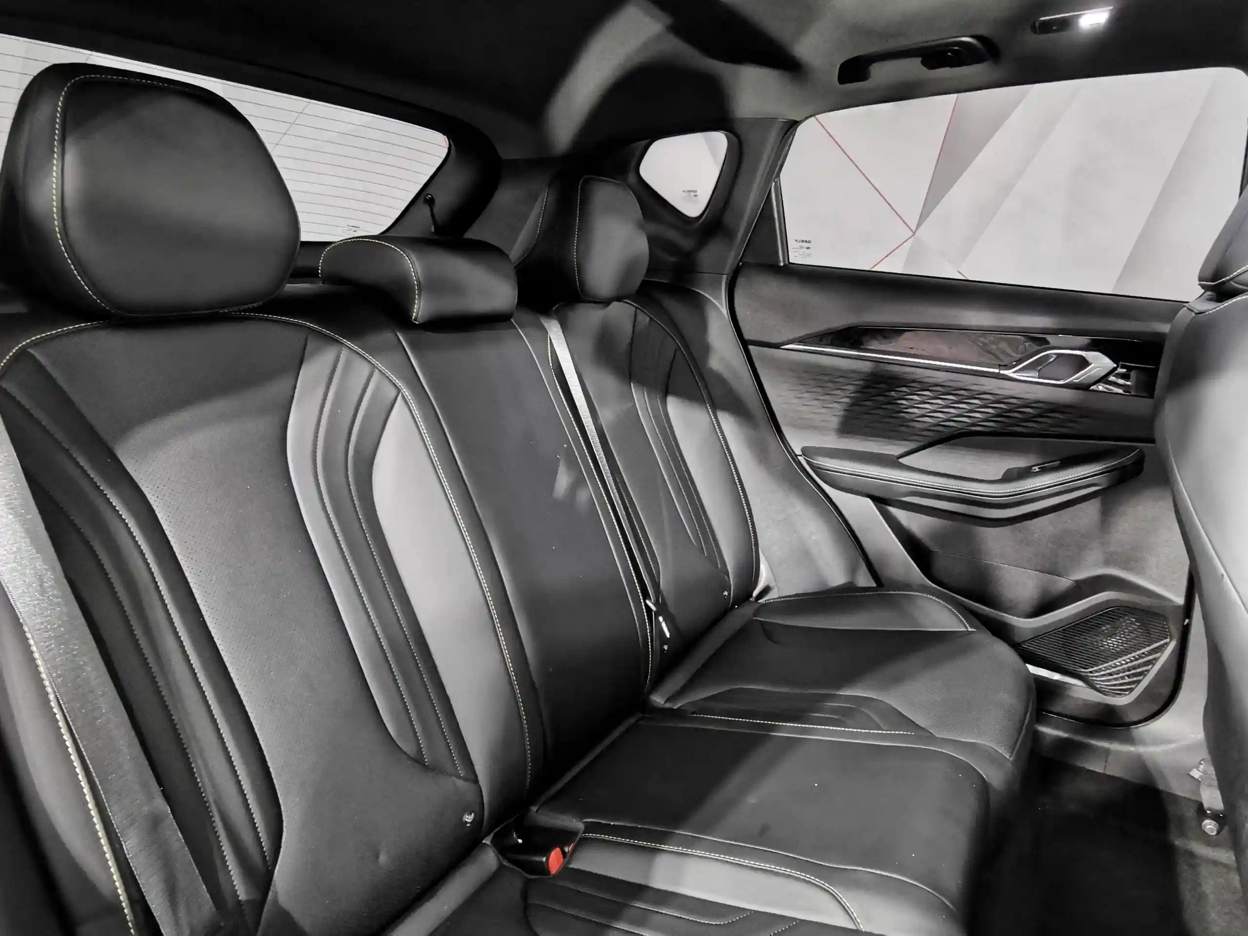 Geely Coolray 2025