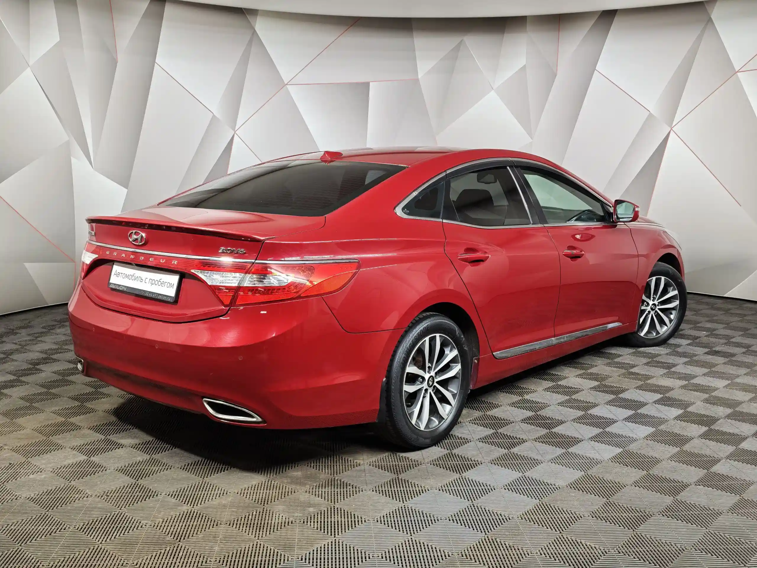 Hyundai Grandeur 2012