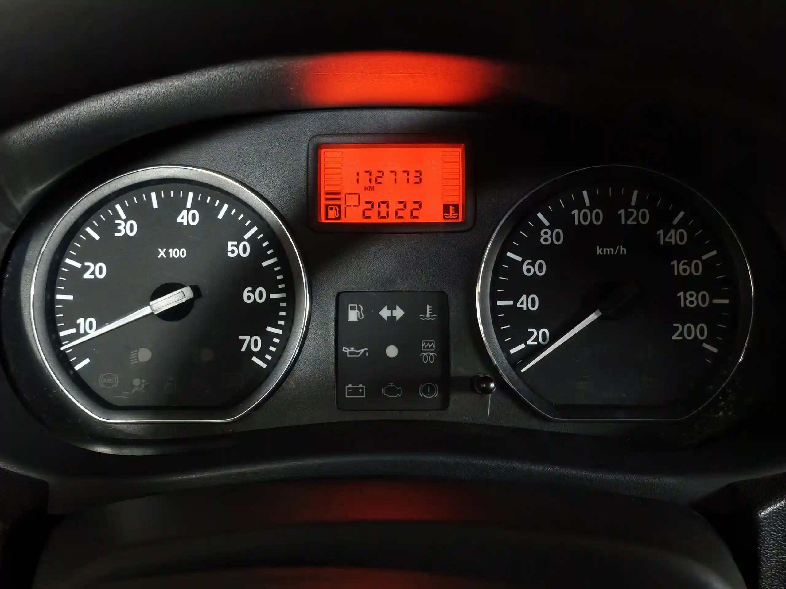 Nissan Almera 2015