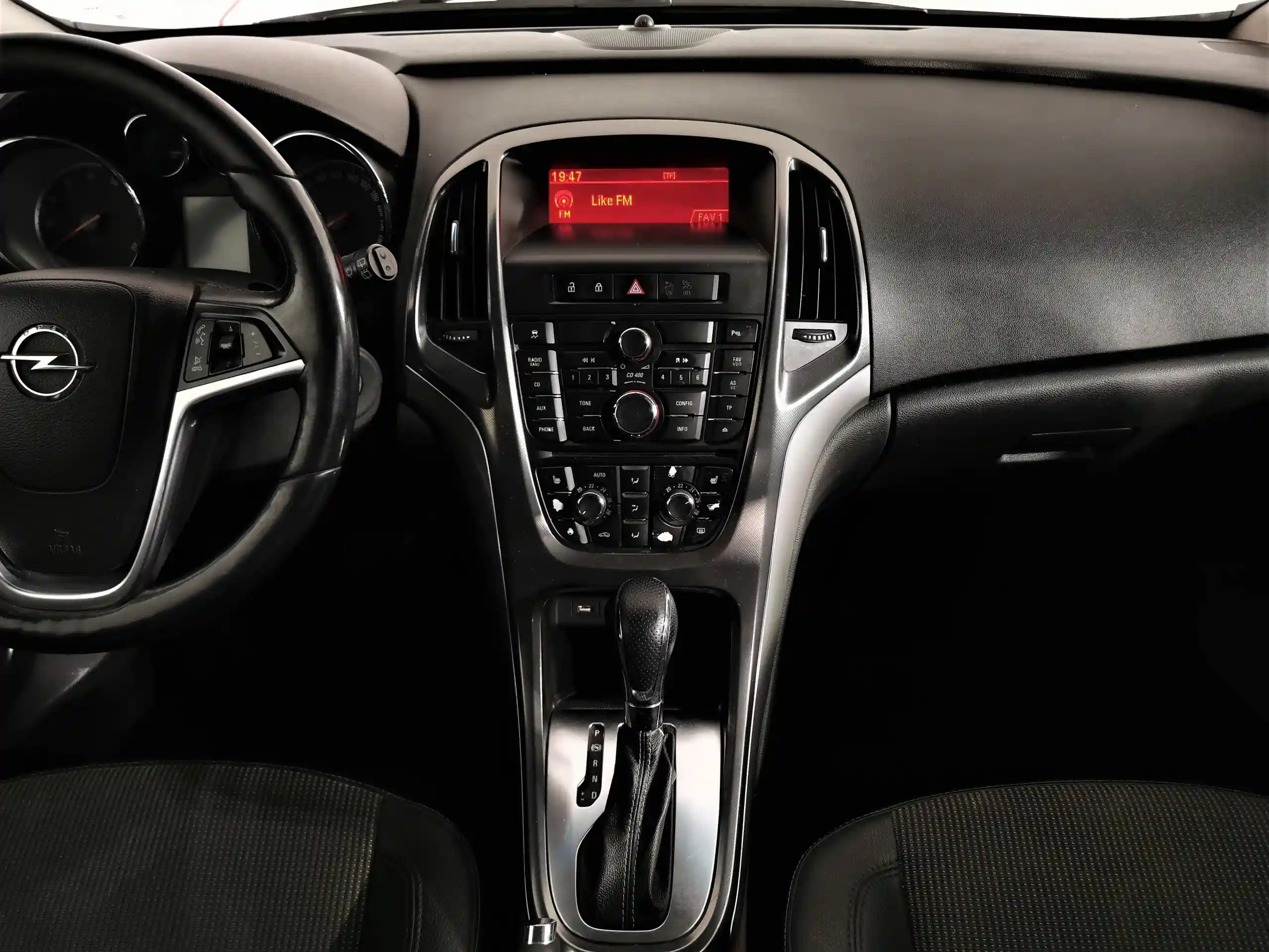 Opel Astra 2012