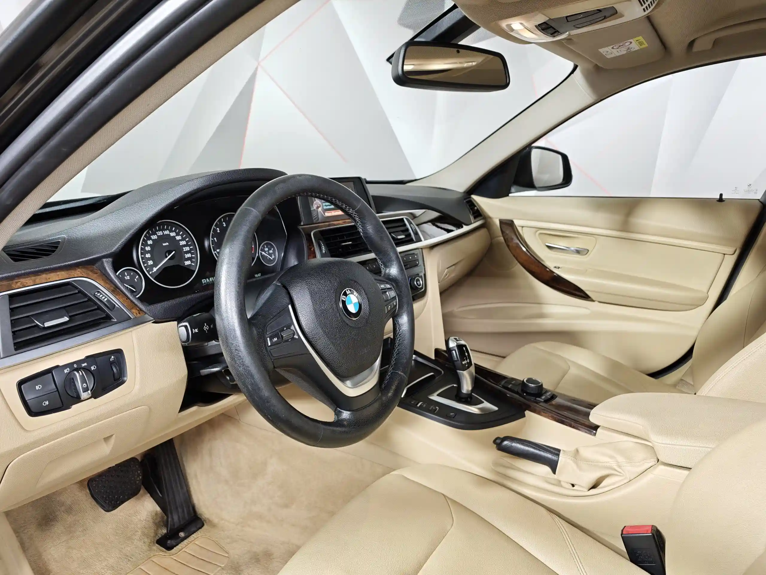 BMW 3 серия 2016