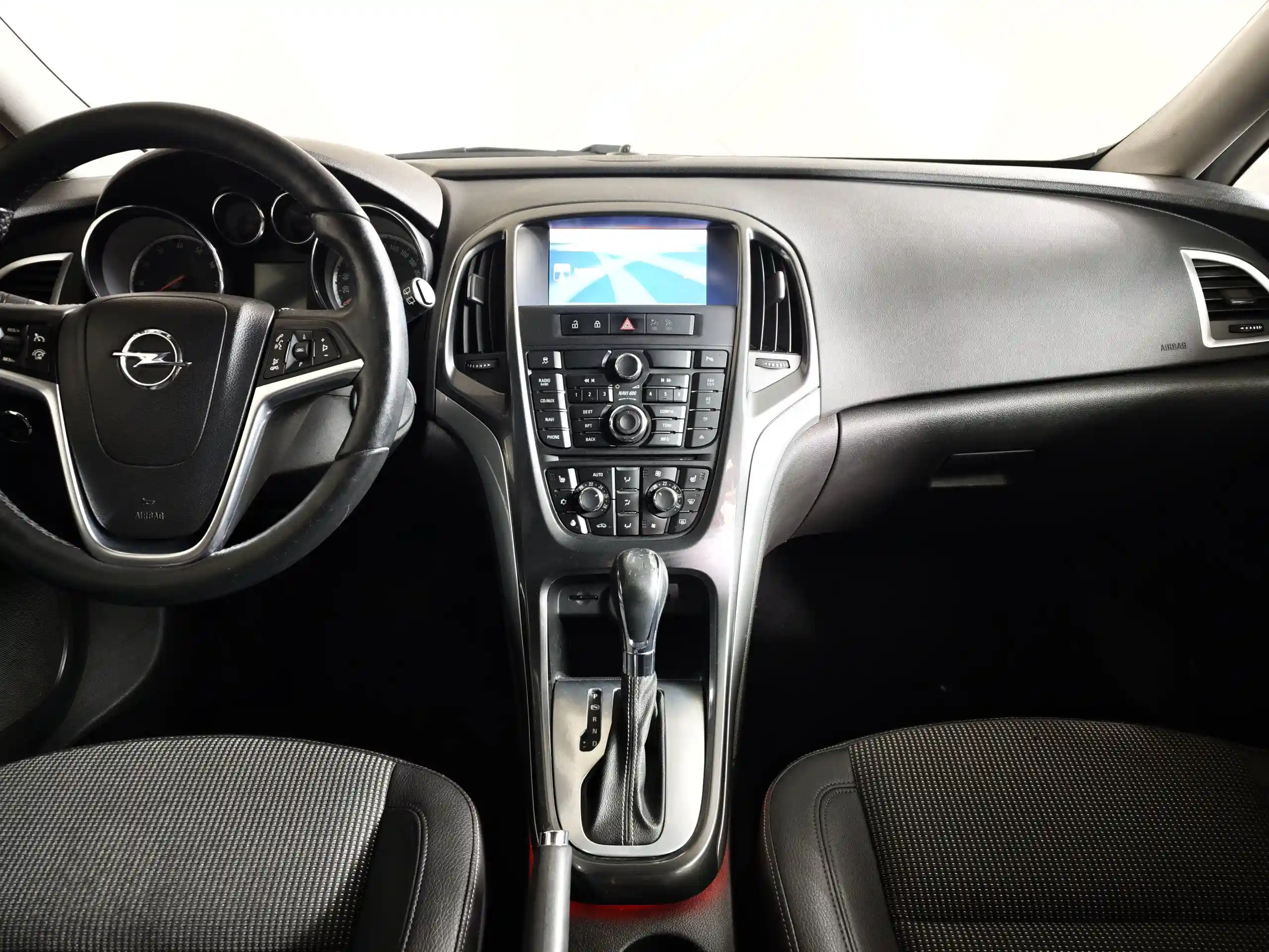 Opel Astra 2013