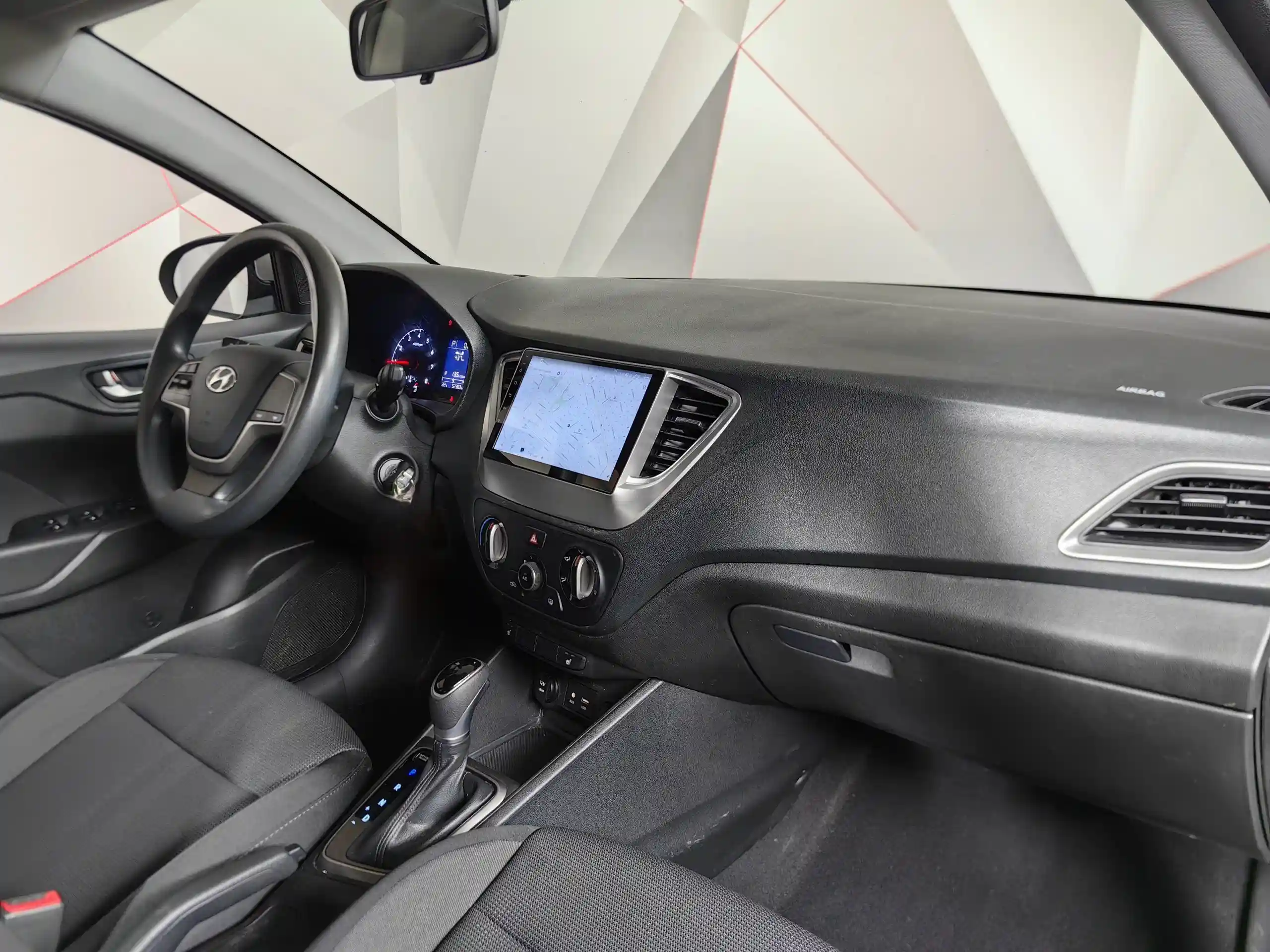 Hyundai Solaris 2018