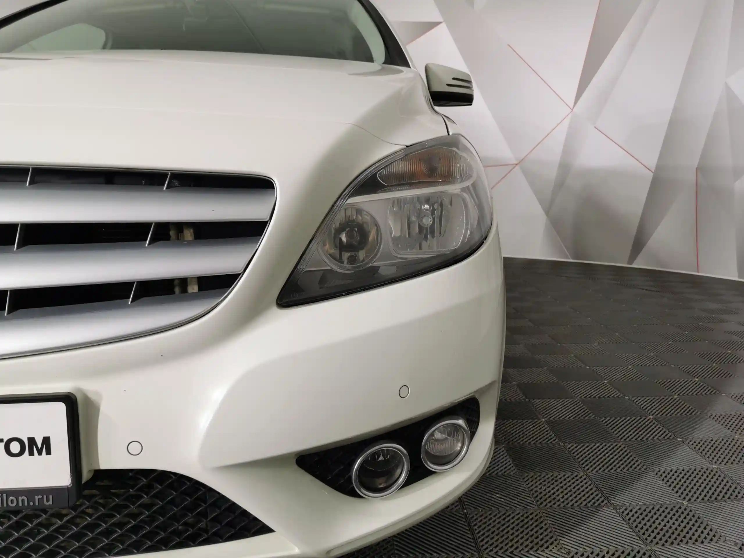 Mercedes-Benz B-Класс 2012