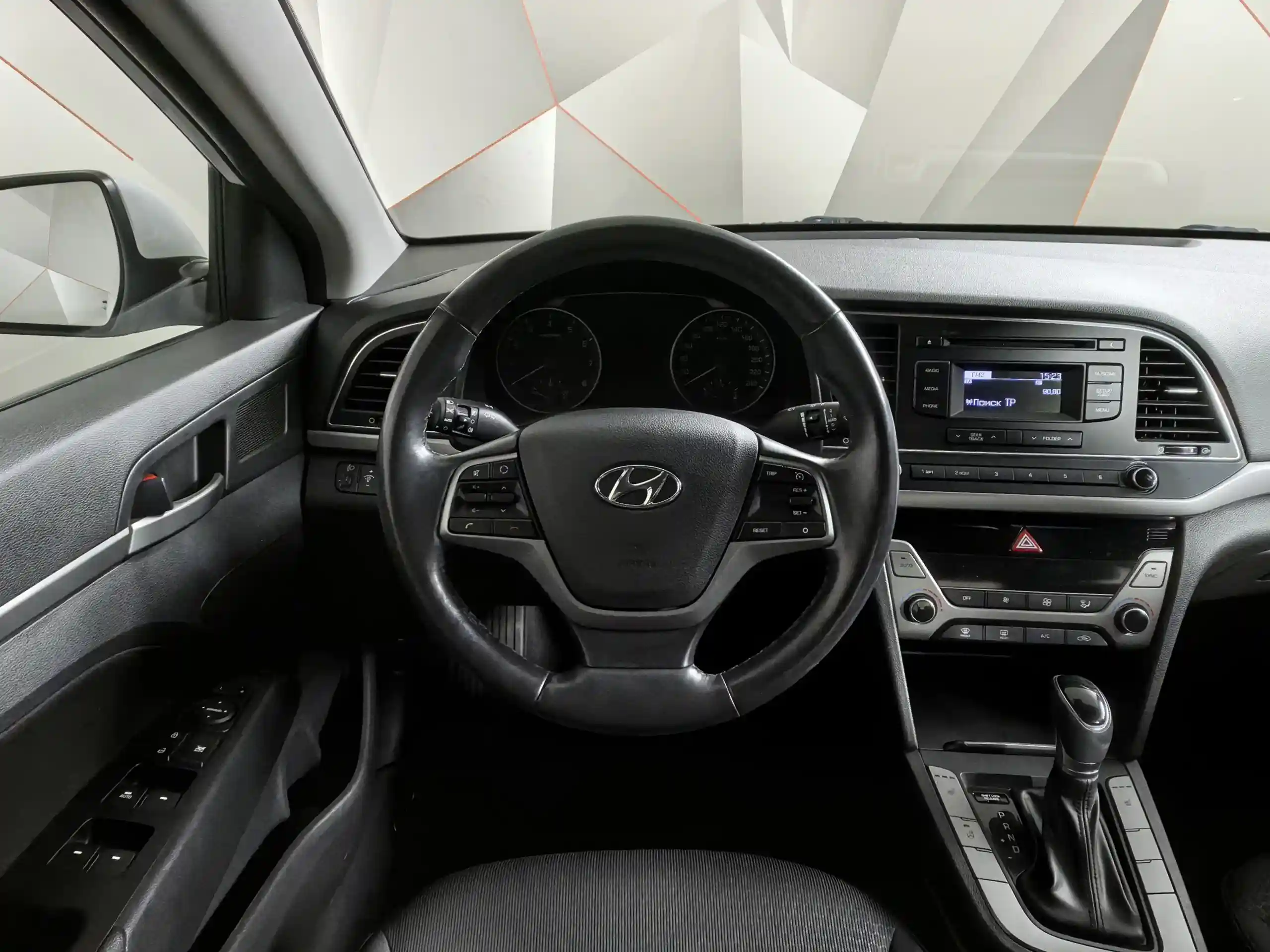 Hyundai Elantra 2018