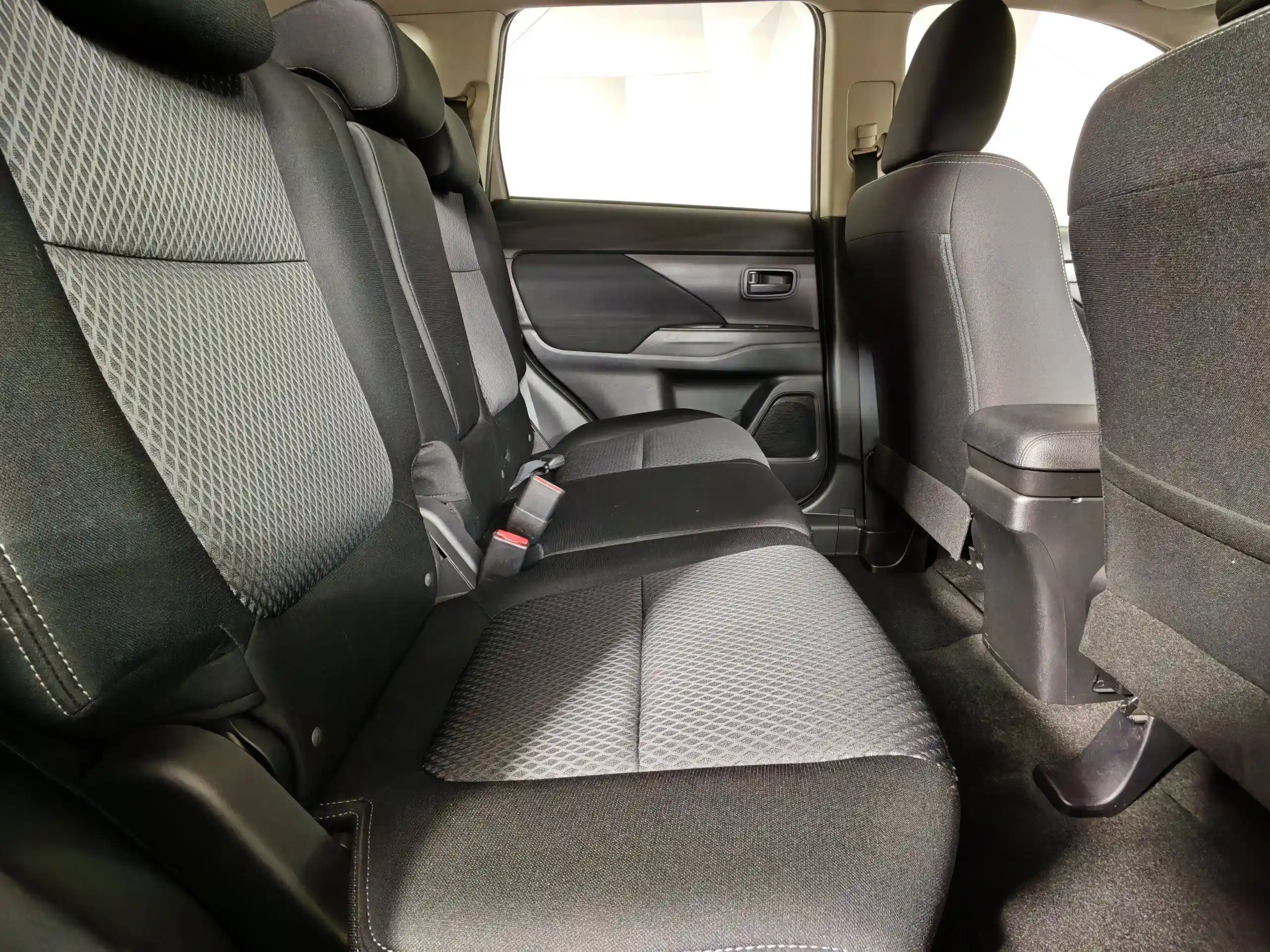 Mitsubishi Outlander 2018