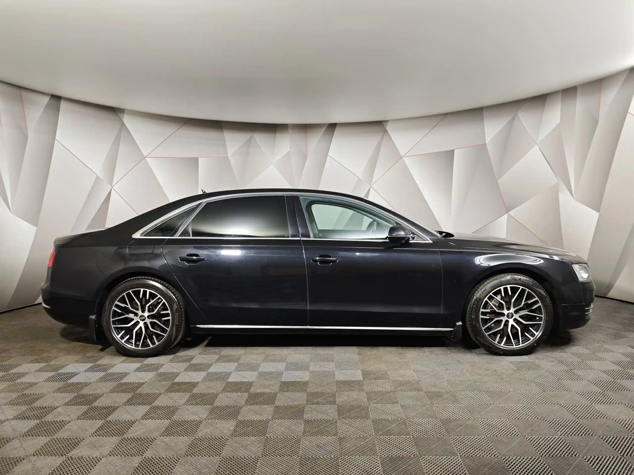 Audi A8 2011