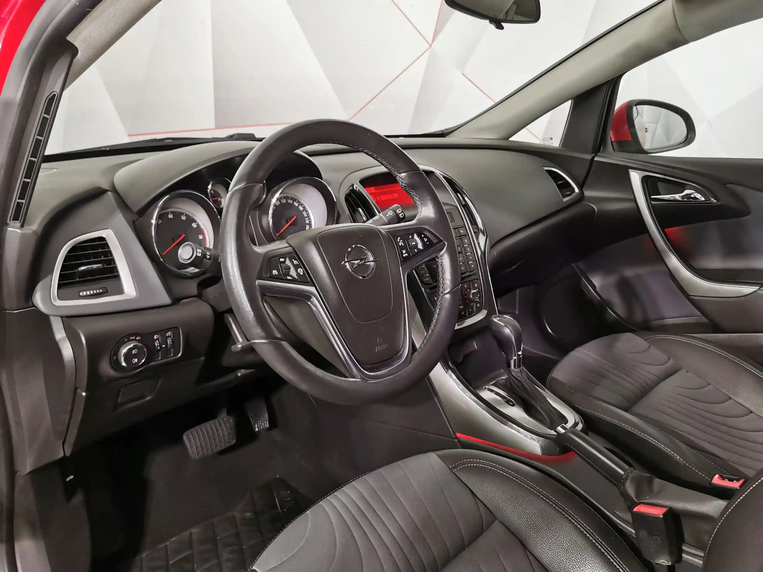 Opel Astra 2013