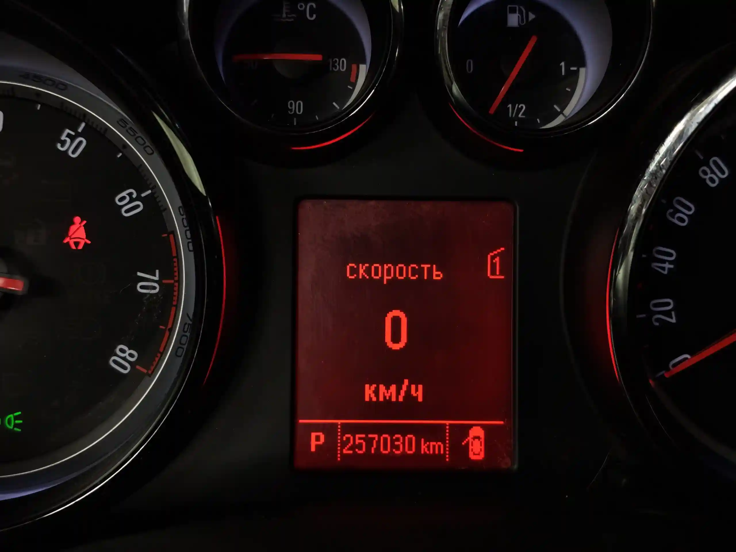 Opel Astra 2012