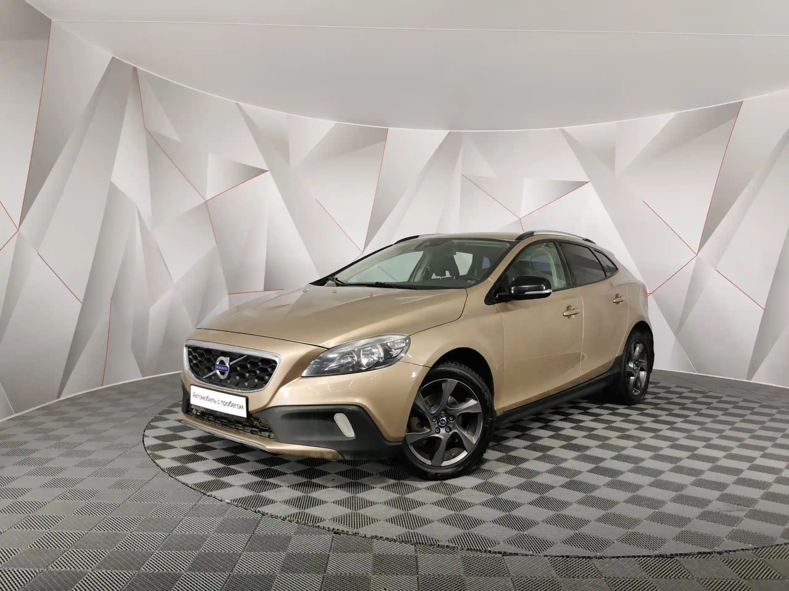 Volvo V40 2014