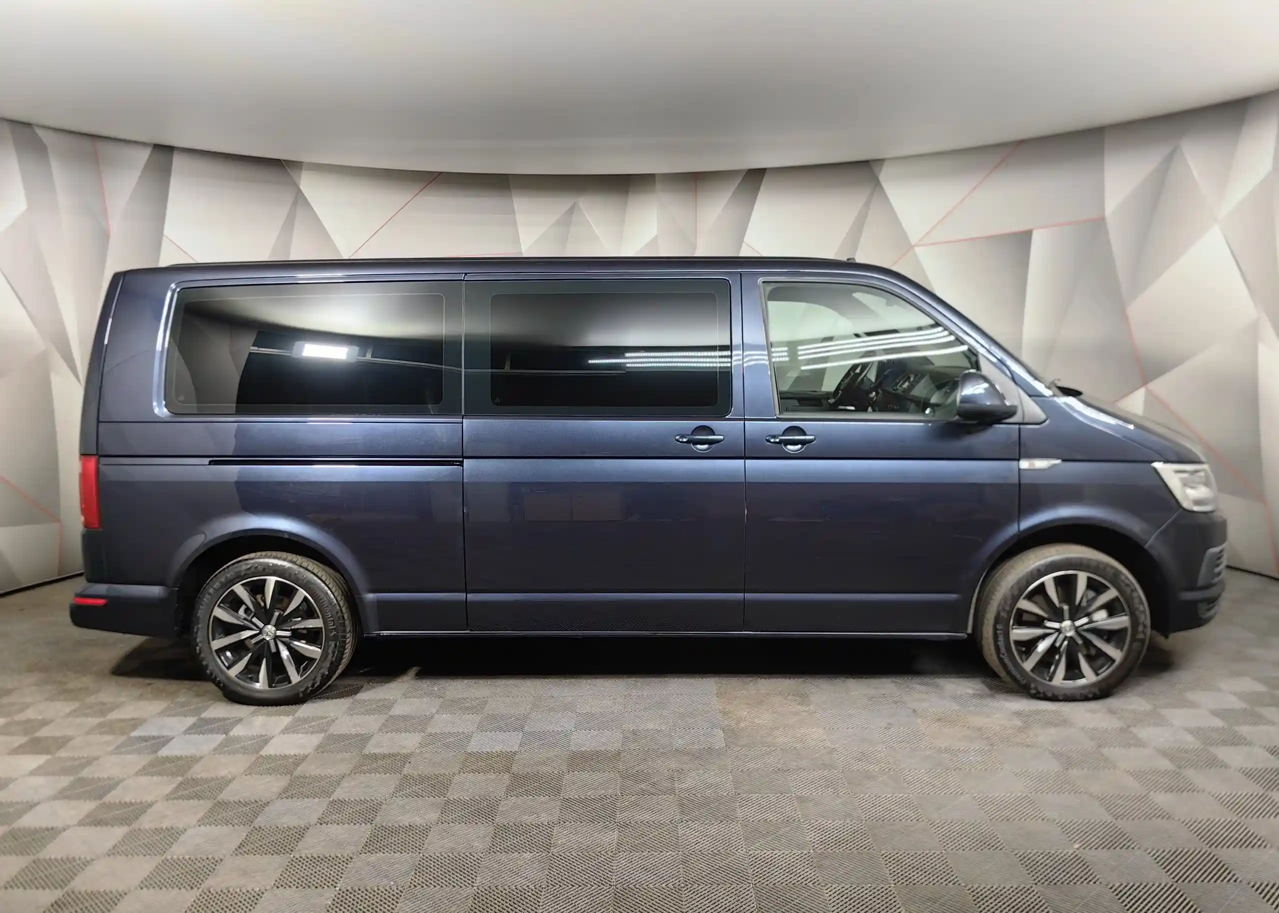 Volkswagen Caravelle 2018