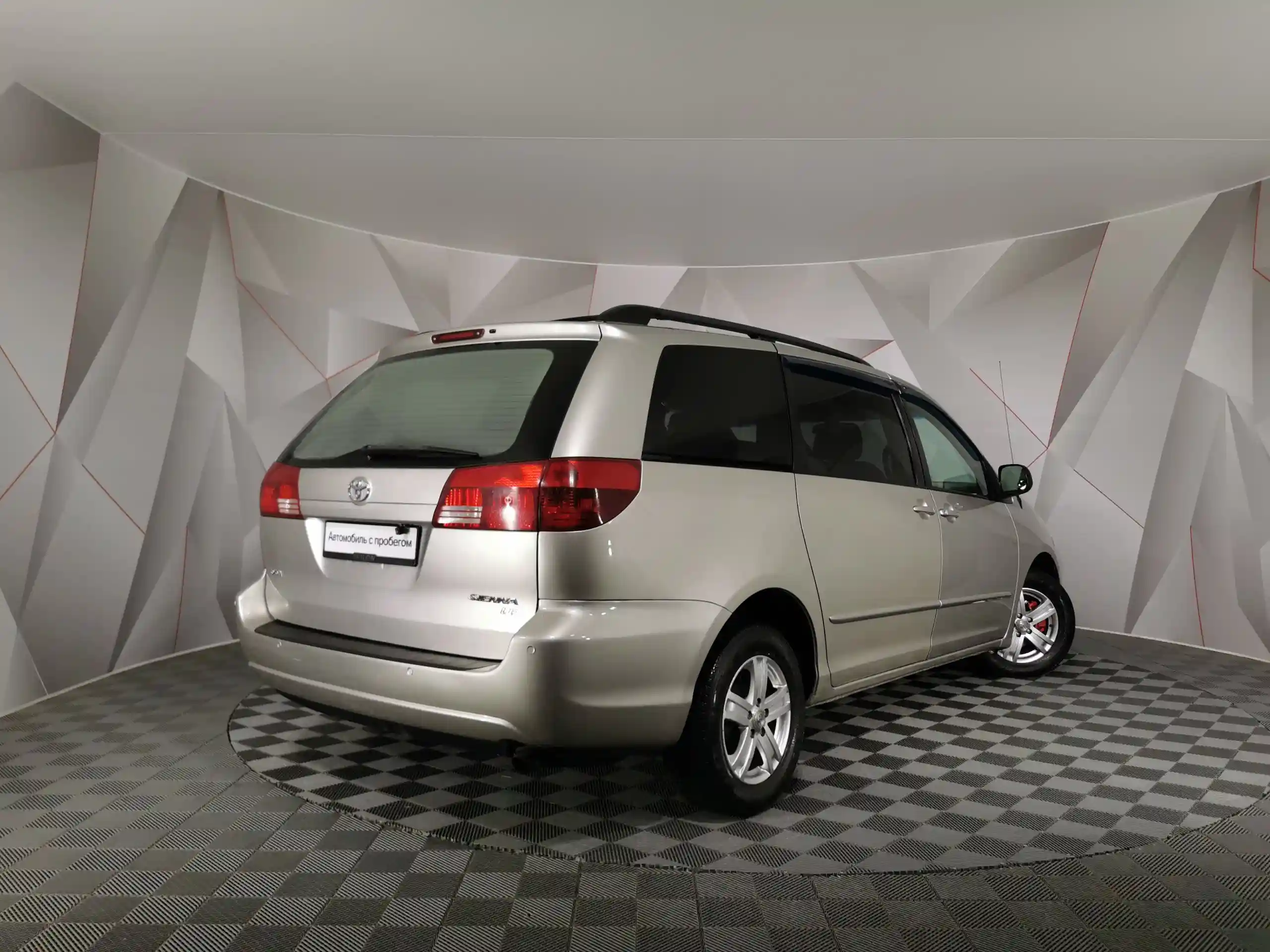 Toyota Sienna 2004