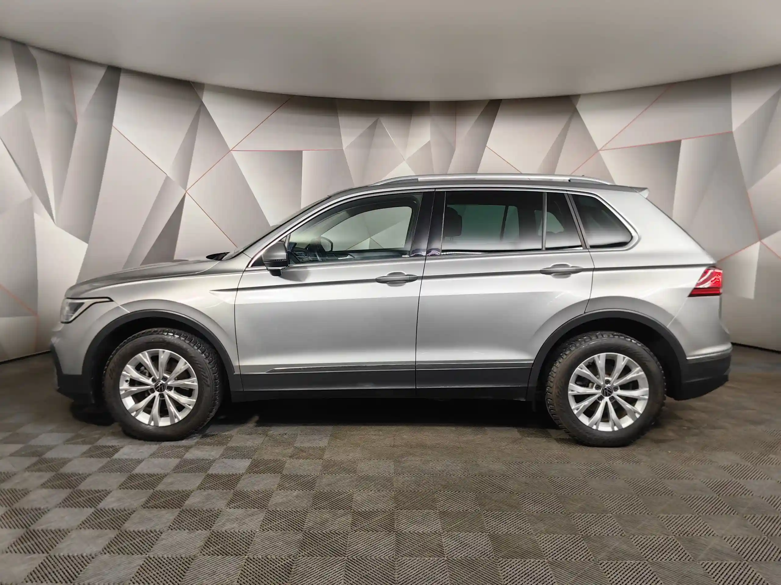 Volkswagen Tiguan 2021