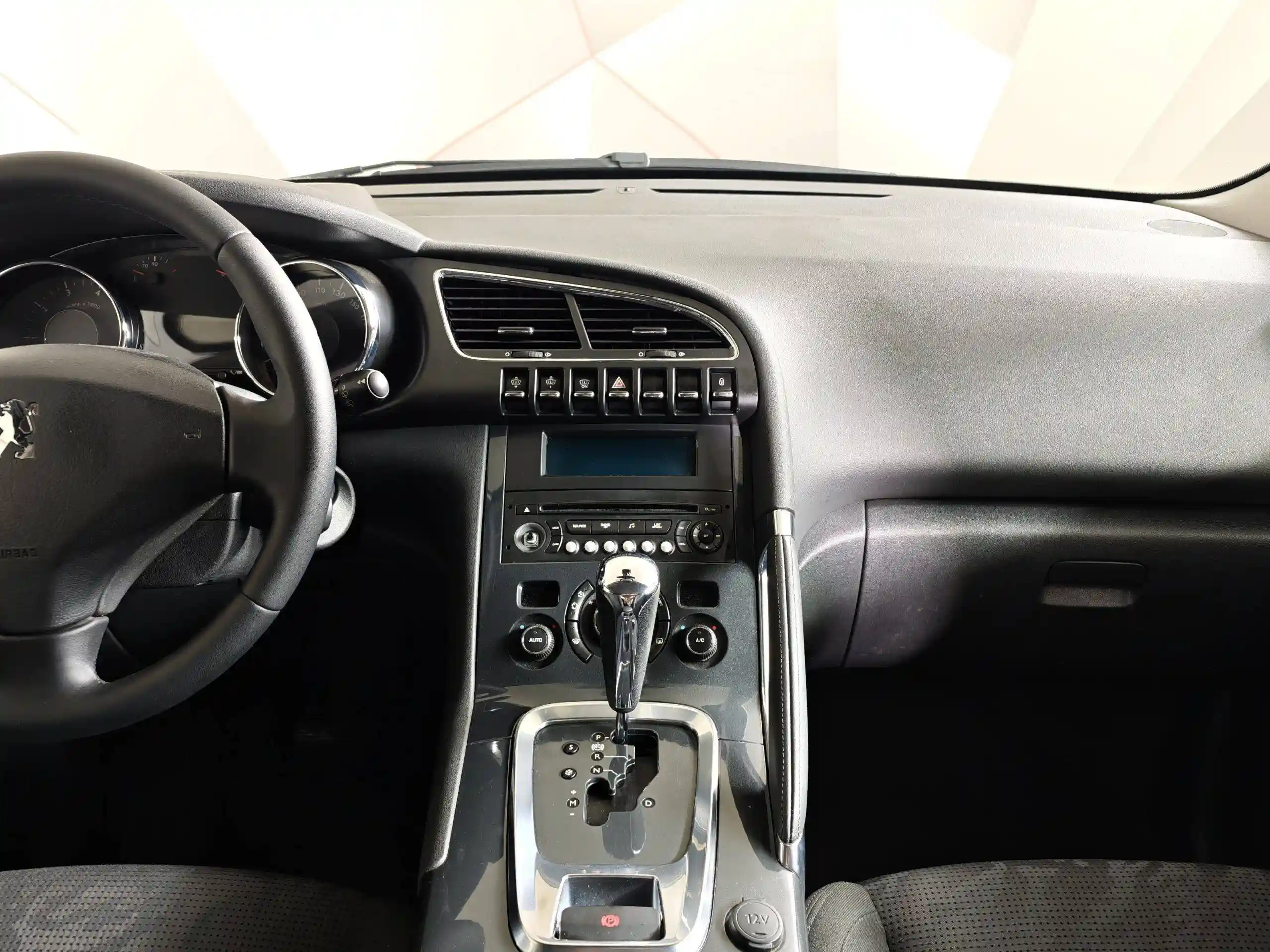 Peugeot 3008 2012