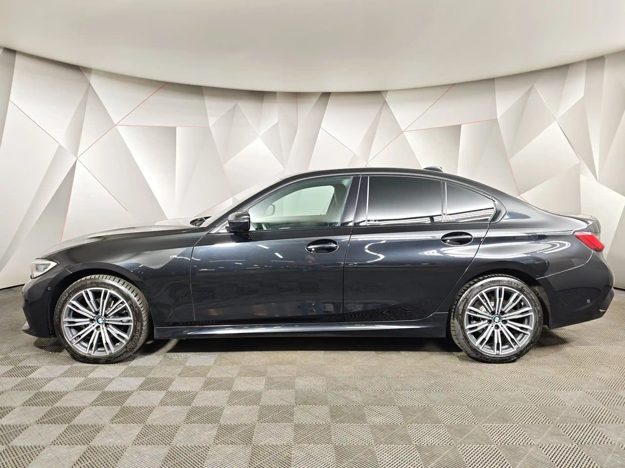 BMW 3 серия 2021