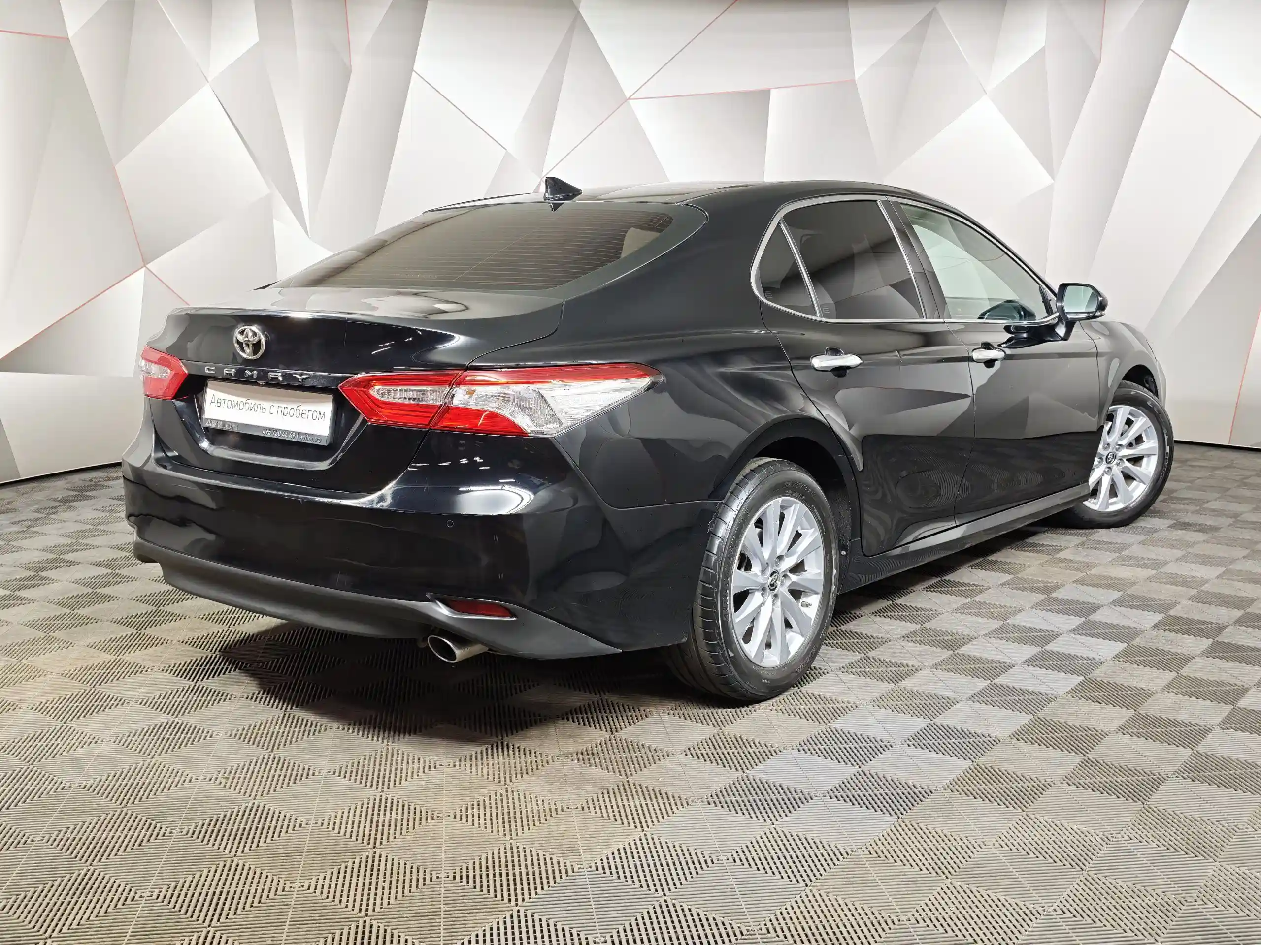 Toyota Camry 2019