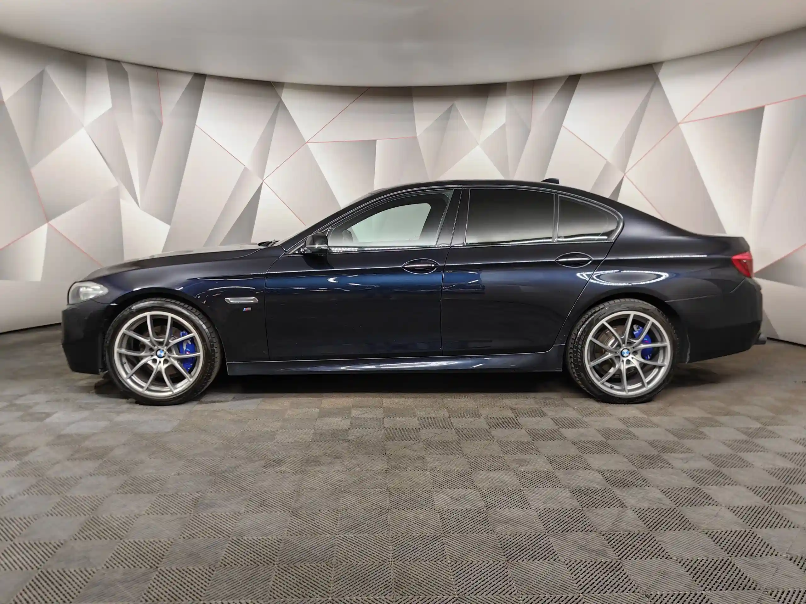 BMW 5 серия 2014