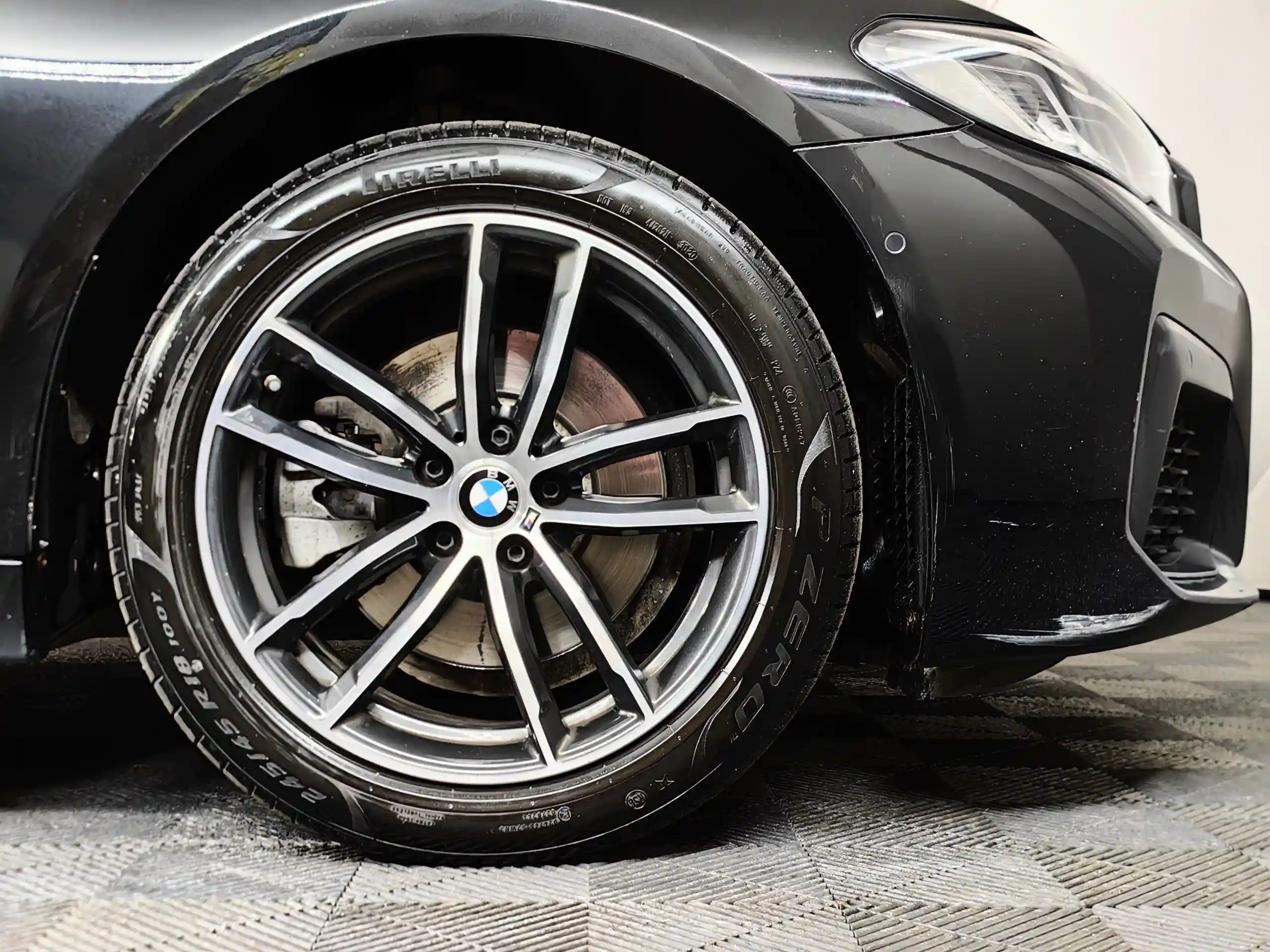 BMW 5 серия 2020